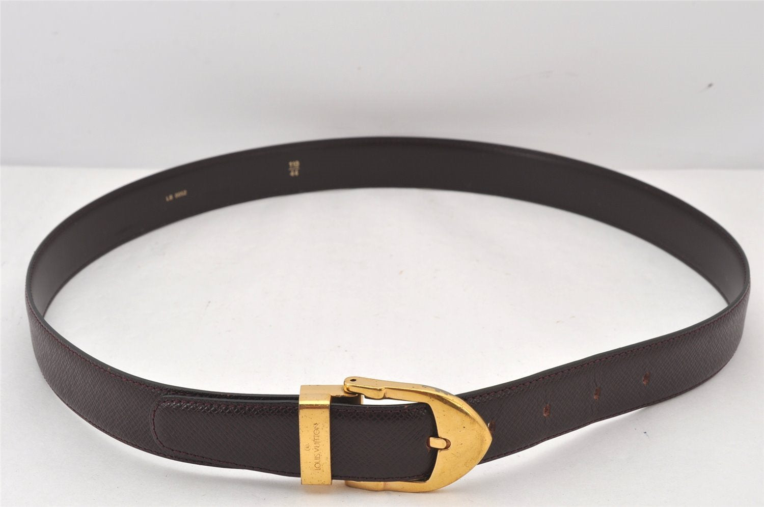 Auth Louis Vuitton Taiga Belt Ceinture 86-96cm 33.9-37.8