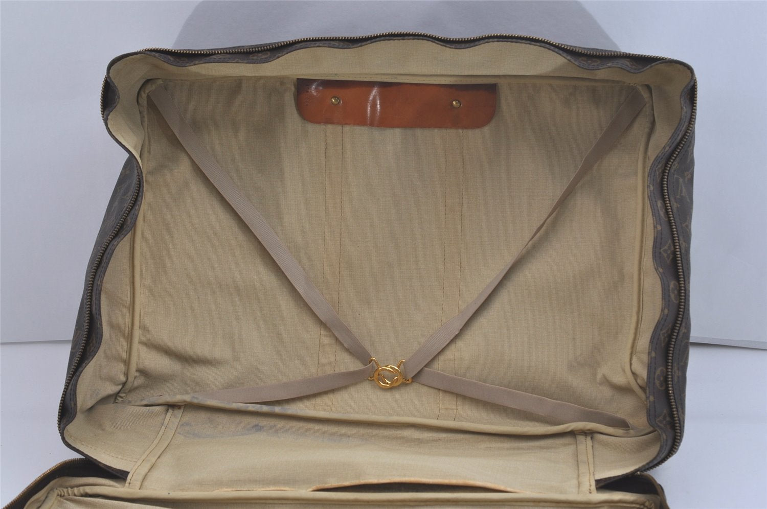 Authentic Louis Vuitton Monogram Sirius 55 Travel Boston Bag M41404 LV 6289I