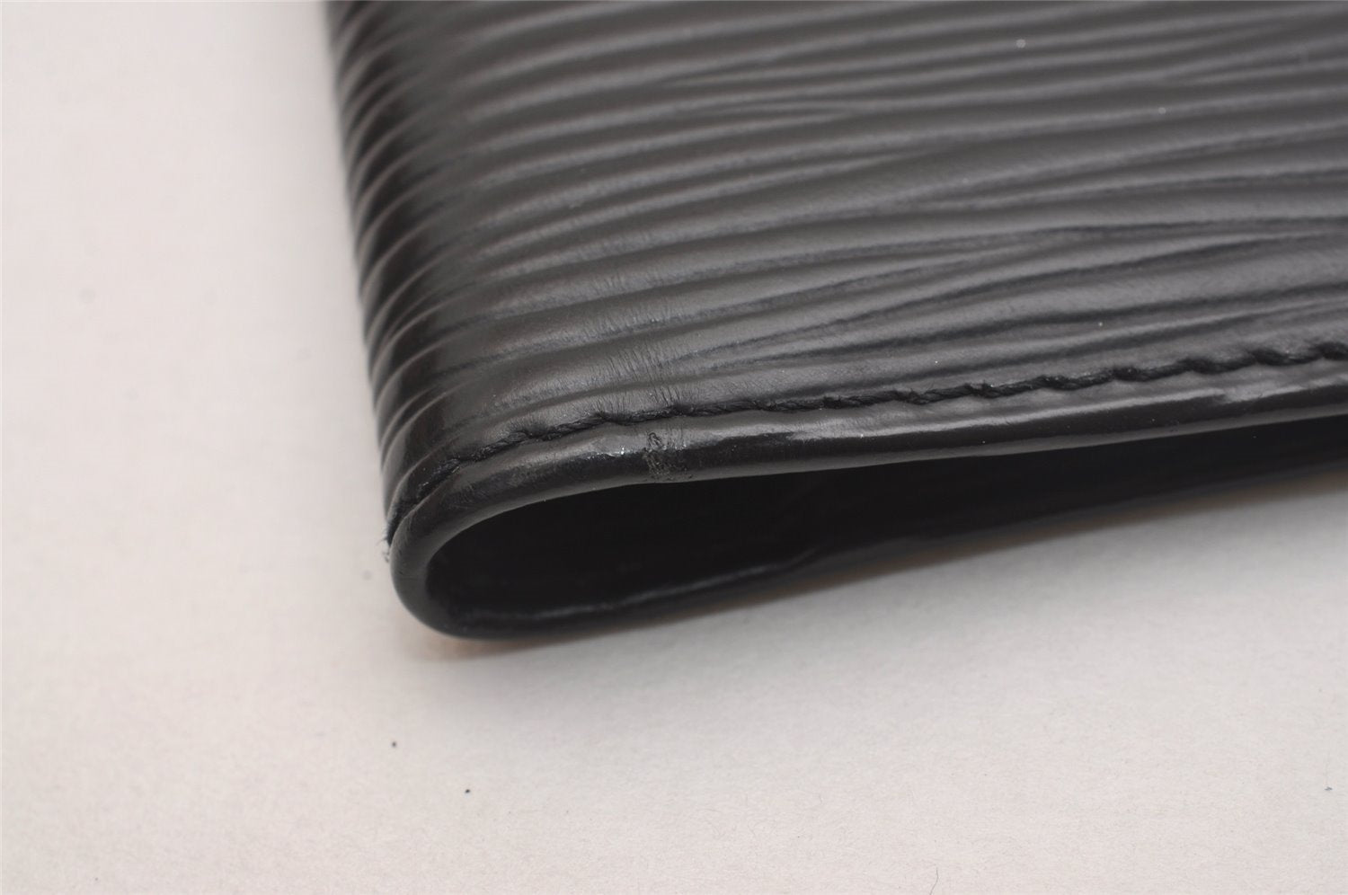 Authentic Louis Vuitton Epi Agenda Posh Notebook Cover Black R20522 LV 6289J