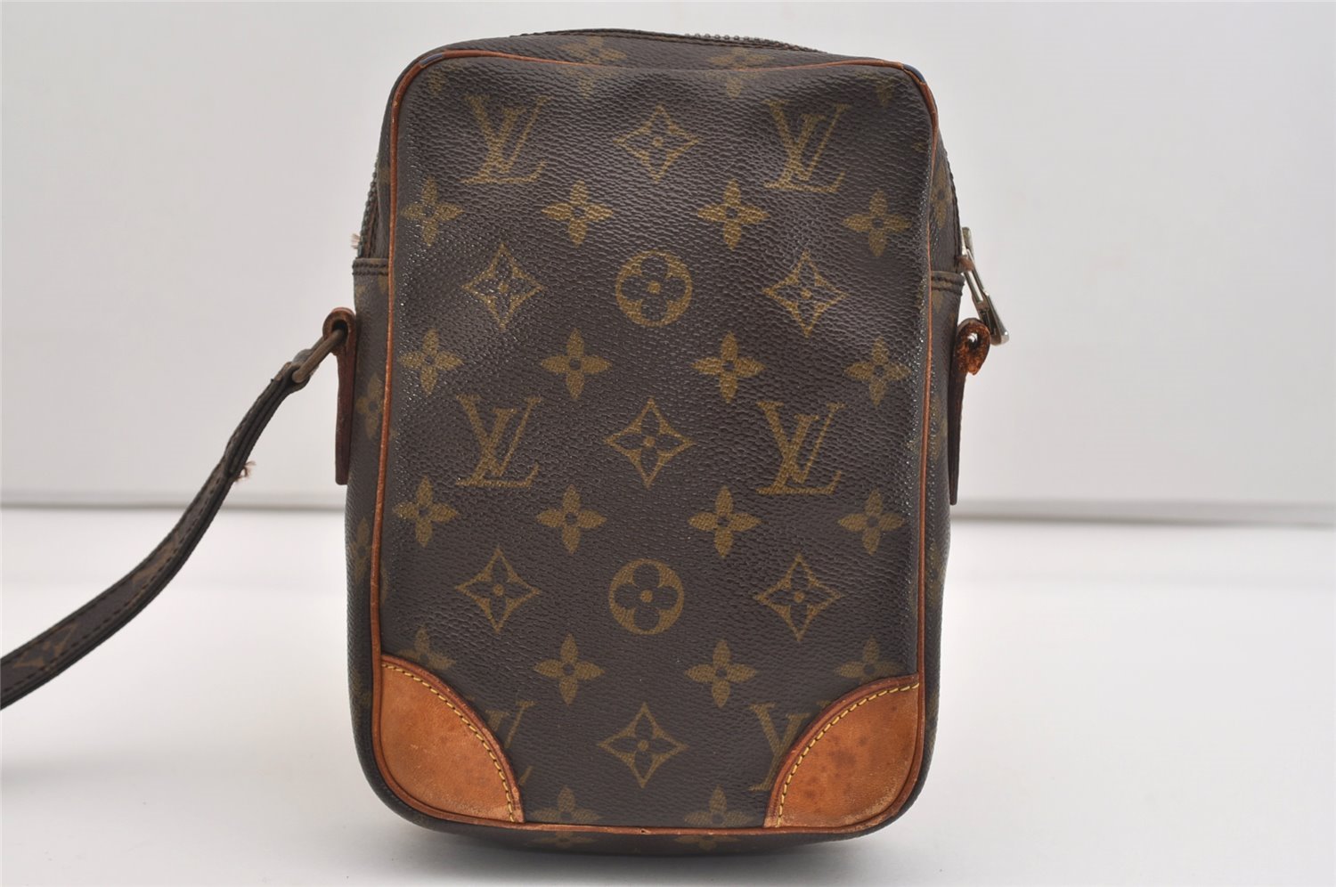 Authentic Louis Vuitton Monogram Danube Shoulder Cross Bag M45266 Junk 6294J