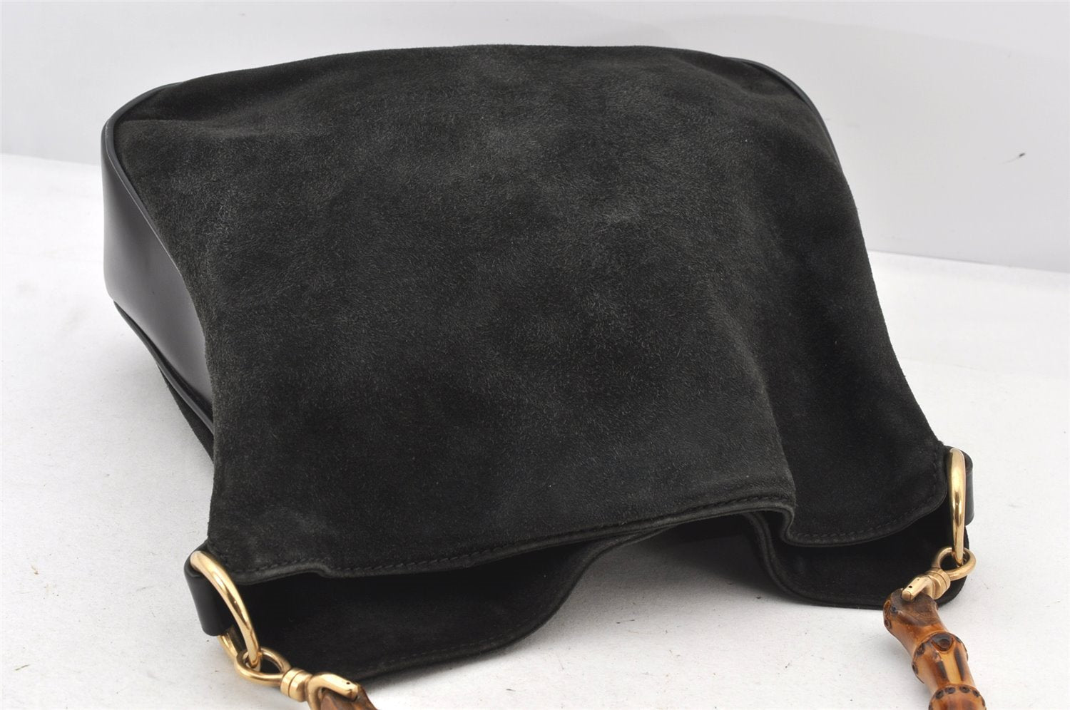 Authentic GUCCI Bamboo Shoulder Hand Bag Purse Suede Leather 0018638 Black 6296K