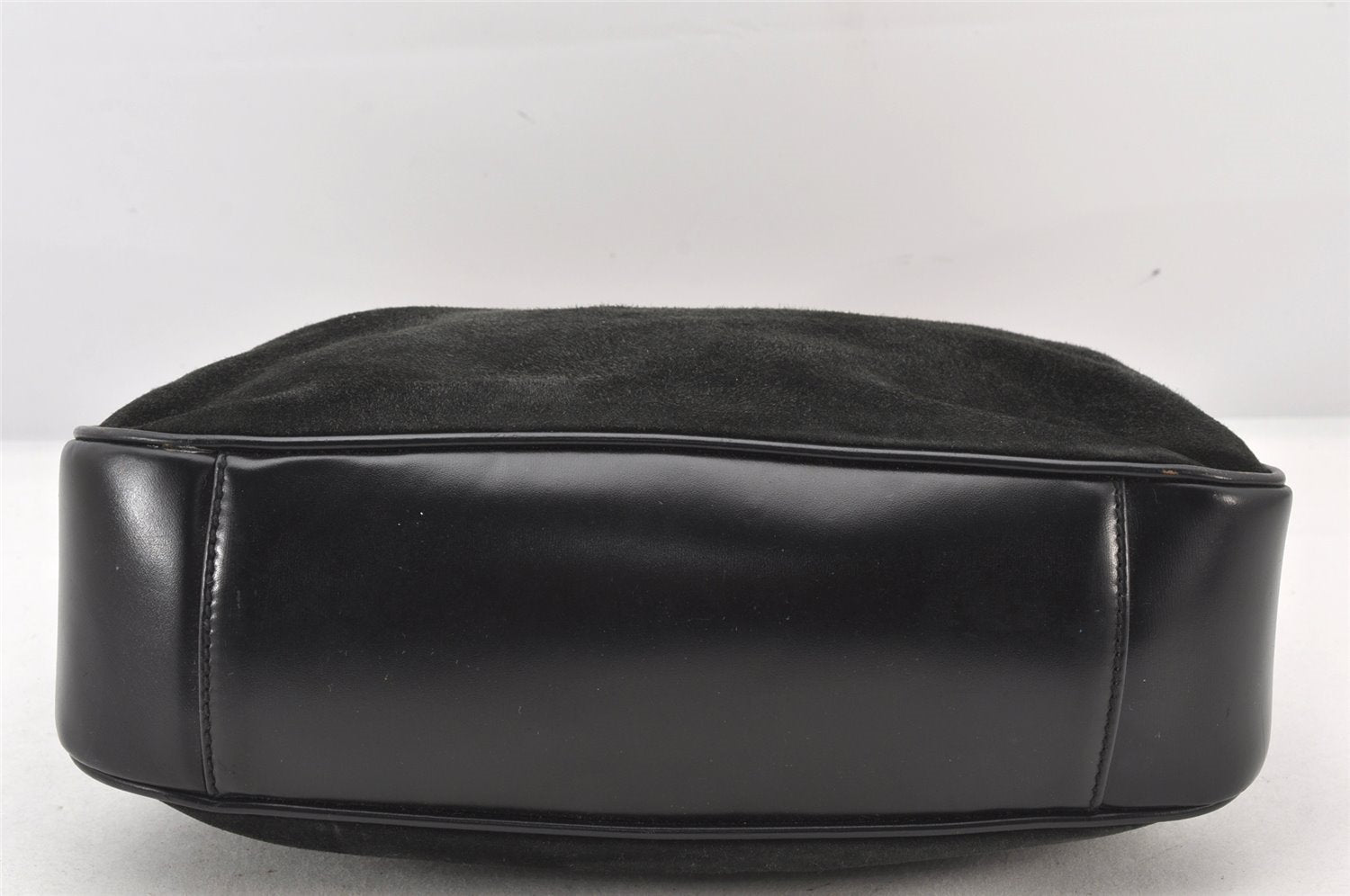 Authentic GUCCI Bamboo Shoulder Hand Bag Purse Suede Leather 0018638 Black 6296K