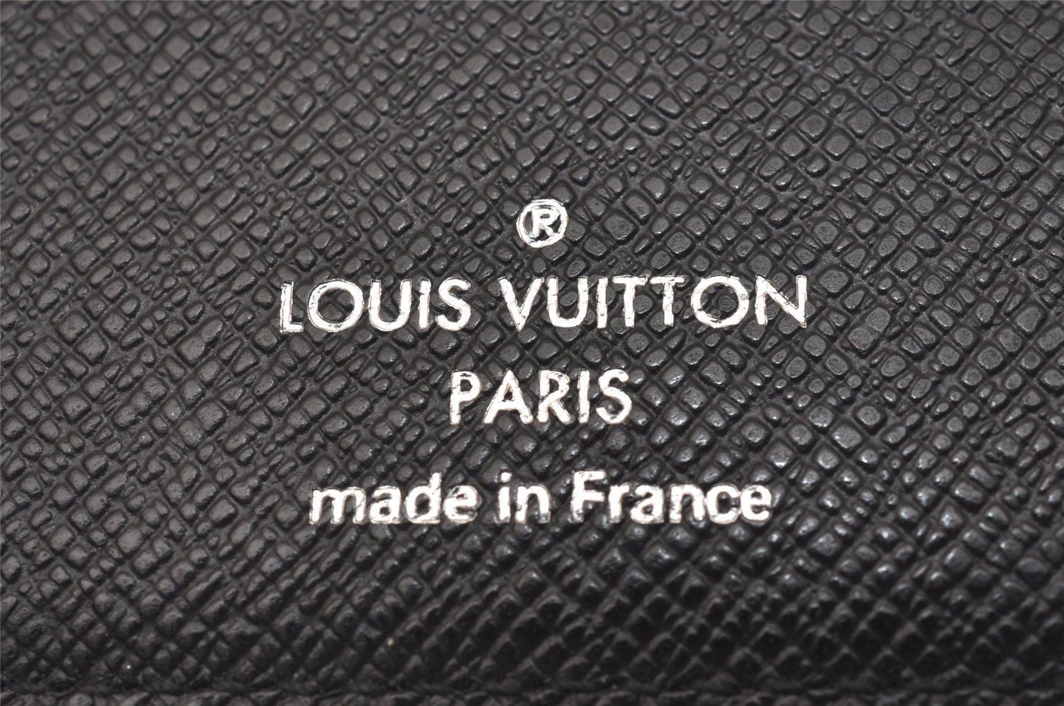 Authentic Louis Vuitton Damier Graphite Portefeuille Brazza N62665 Wallet 6301J