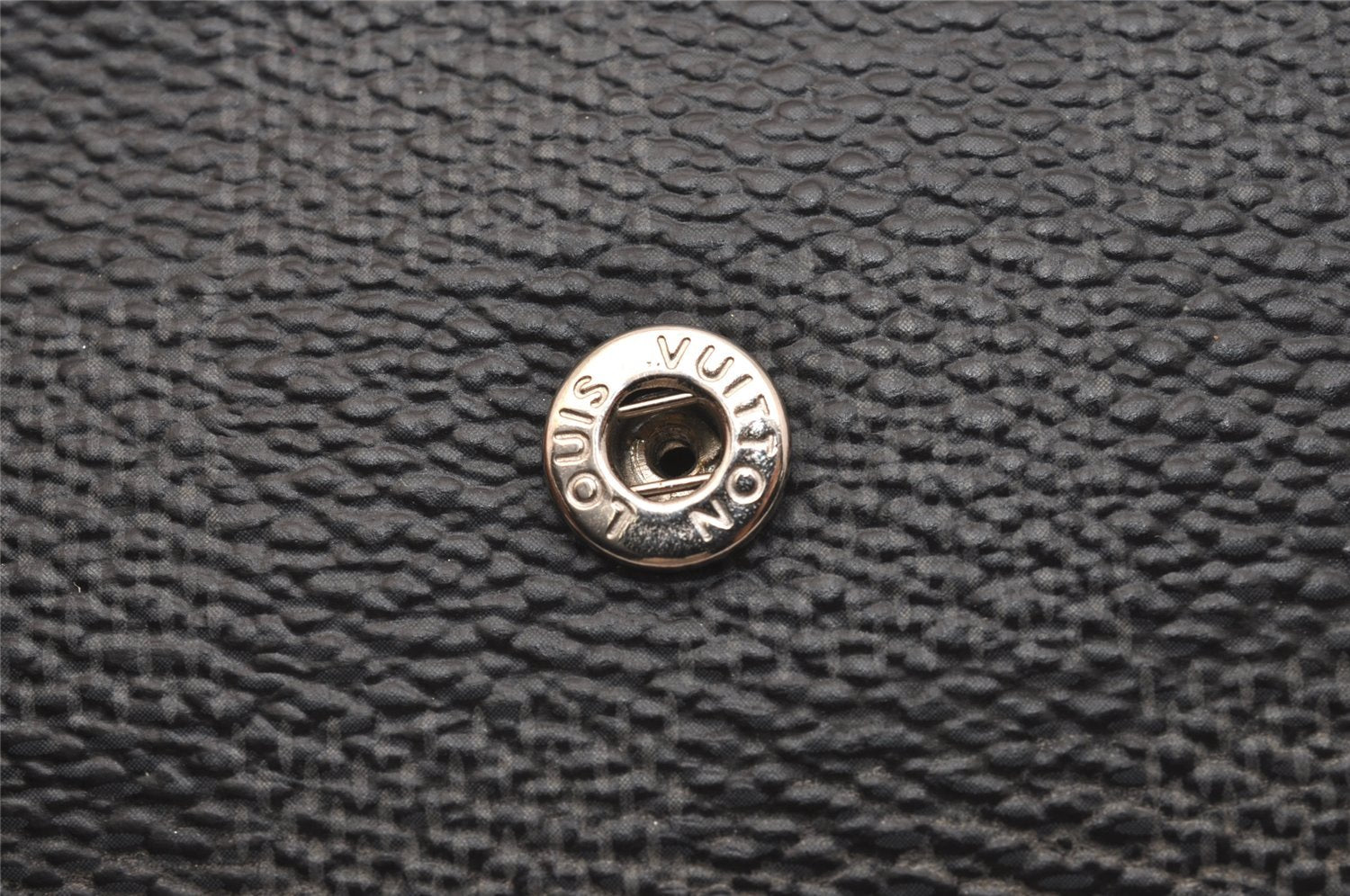 Authentic Louis Vuitton Damier Graphite Multicles 6 Key Case M62662 LV 6304J