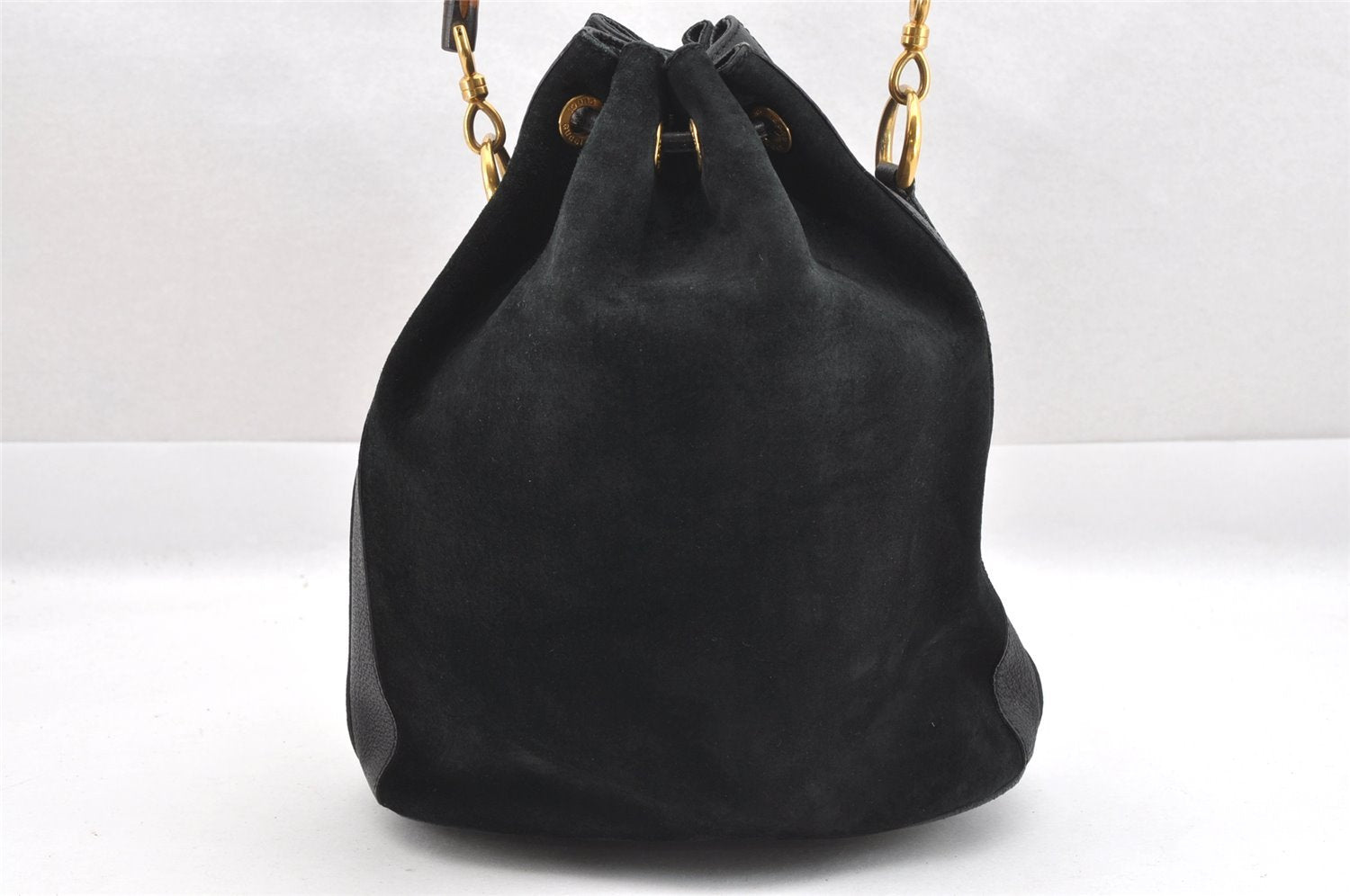 Authentic GUCCI Bamboo Drawstring Hand Bag Purse Suede Leather Black 6312J