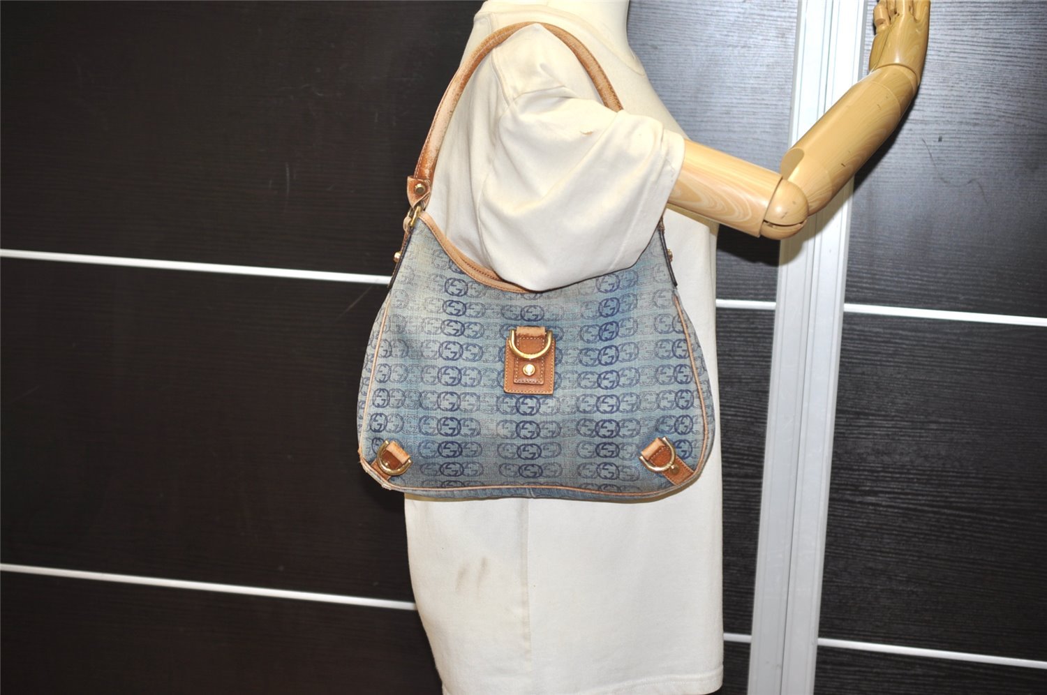 Authentic GUCCI Abbey Shoulder Bag Interlocking G Denim 130738 Blue 6314J