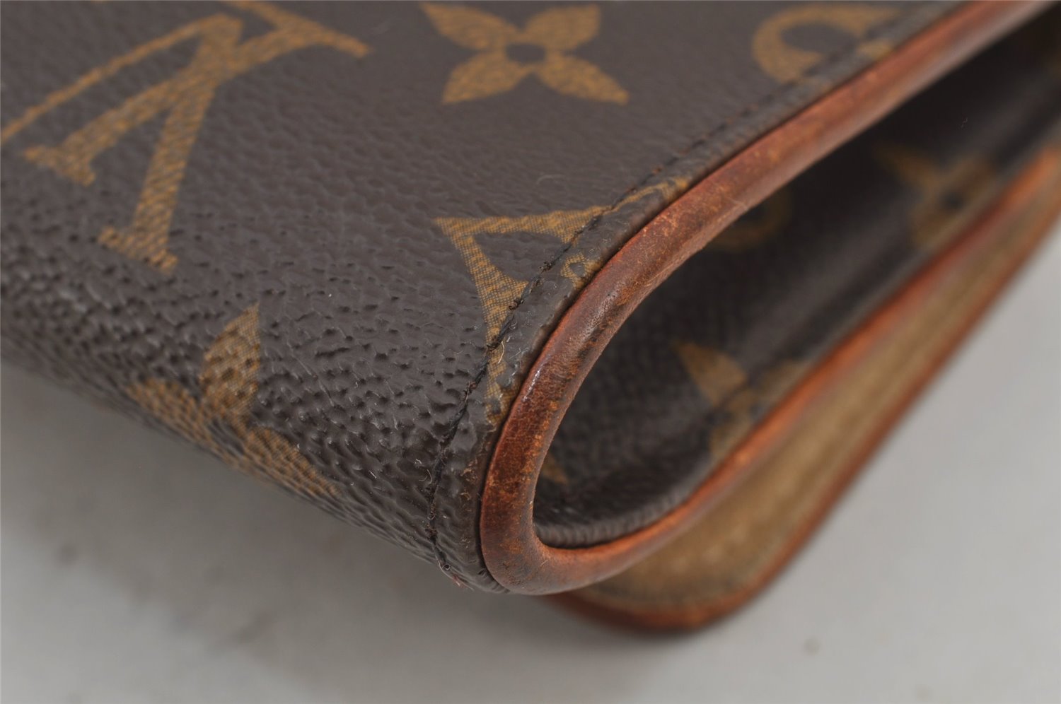 Authentic Louis Vuitton Monogram Pochette Twin GM Shoulder Bag M51852 LV 6319J