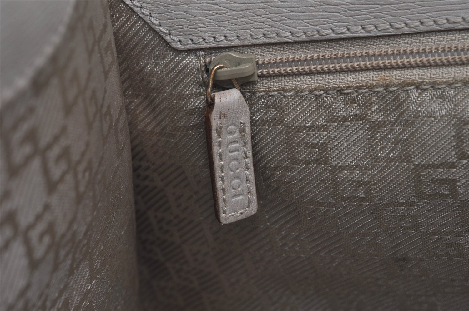 Authentic GUCCI Jackie Shoulder Hand Bag Purse Leather 0021067 Light Gray 6320I