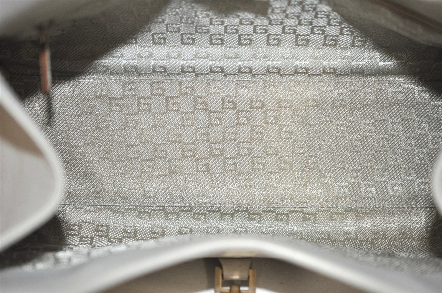 Authentic GUCCI Jackie Shoulder Hand Bag Purse Leather 0021067 Light Gray 6320I