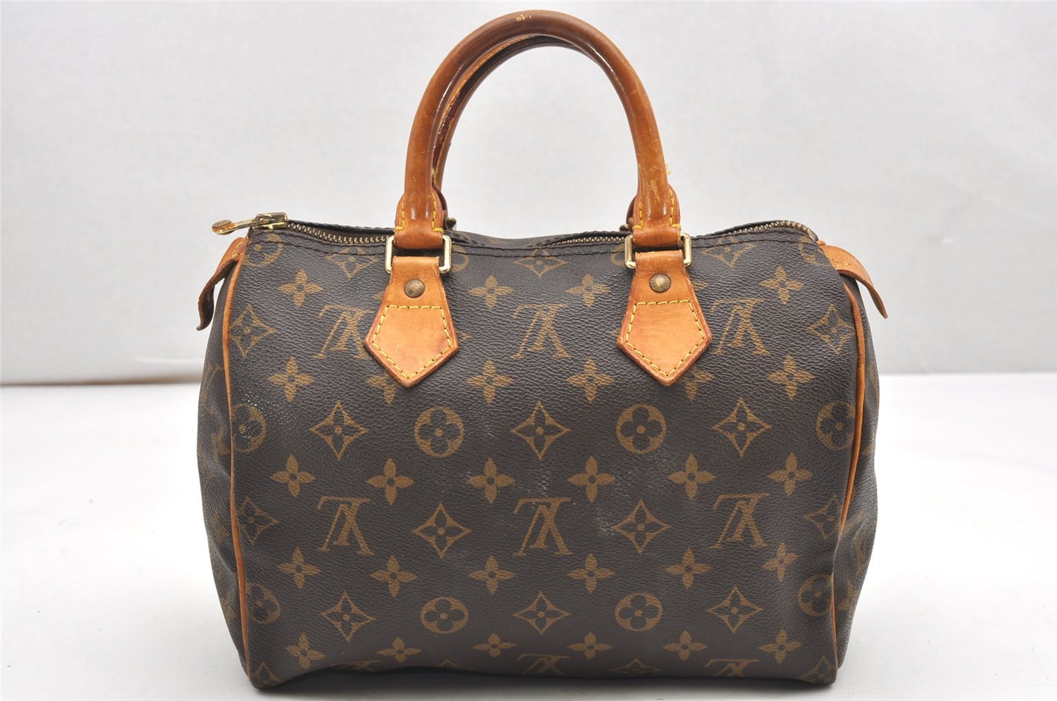 Authentic Louis Vuitton Monogram Speedy 25 Boston Hand Bag M41528 LV 6323K