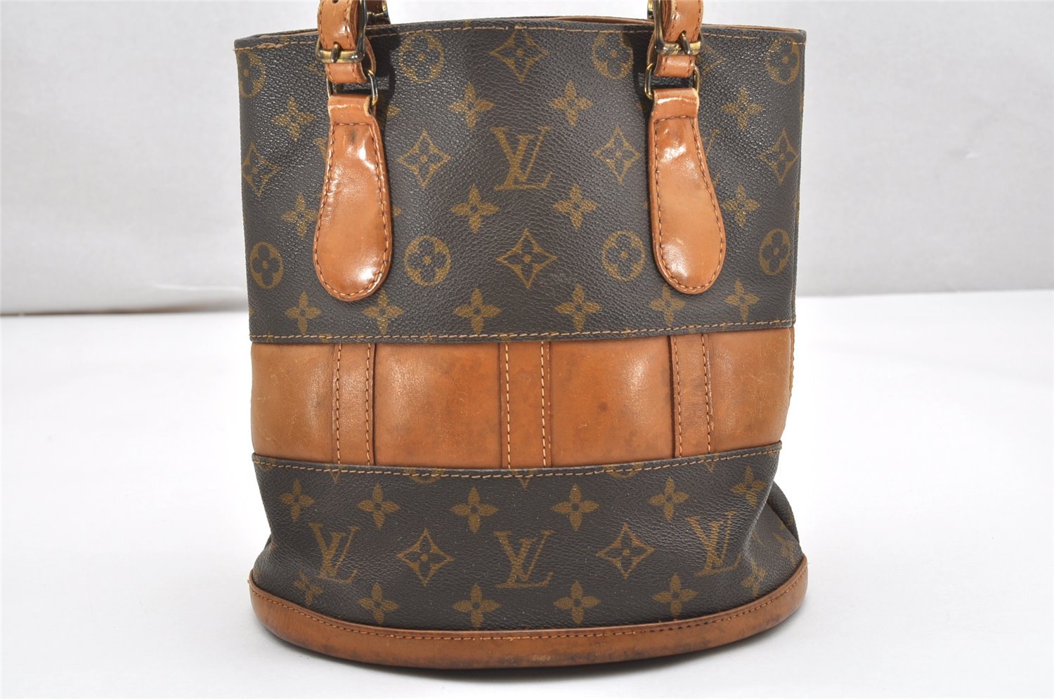 Authentic Louis Vuitton Monogram Bucket PM Shoulder Bag USA Old Model LV 6325K