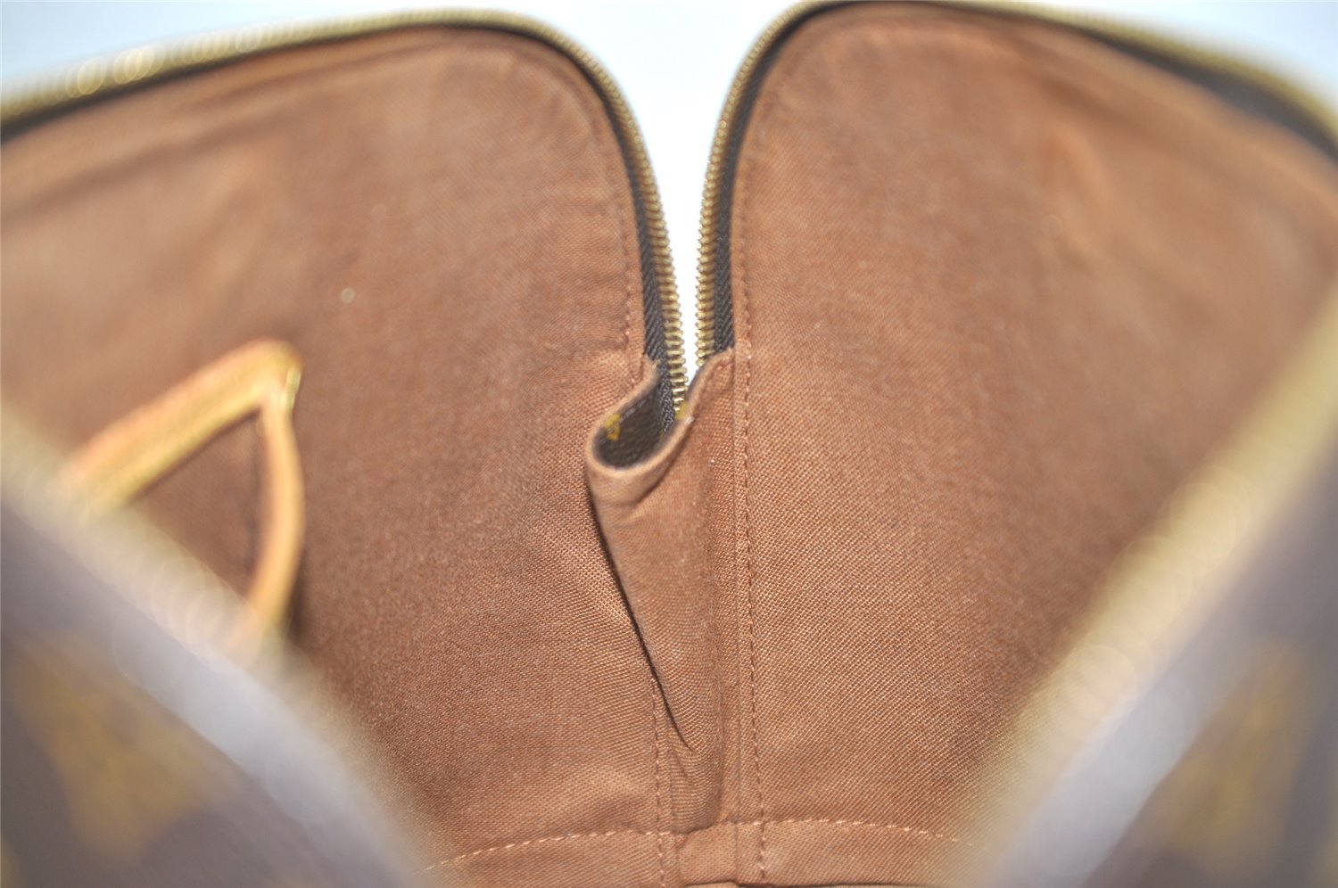 Authentic Louis Vuitton Monogram Alma Hand Bag Purse M51130 LV 6326I