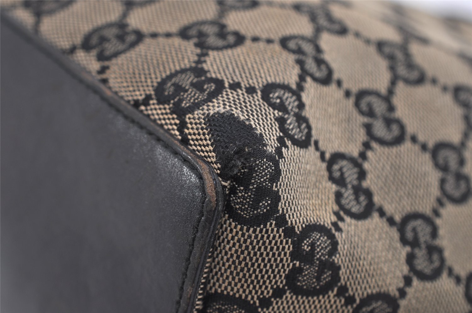 Authentic GUCCI Vintage Shoulder Tote Bag GG Canvas Leather 0021099 Black 6326J