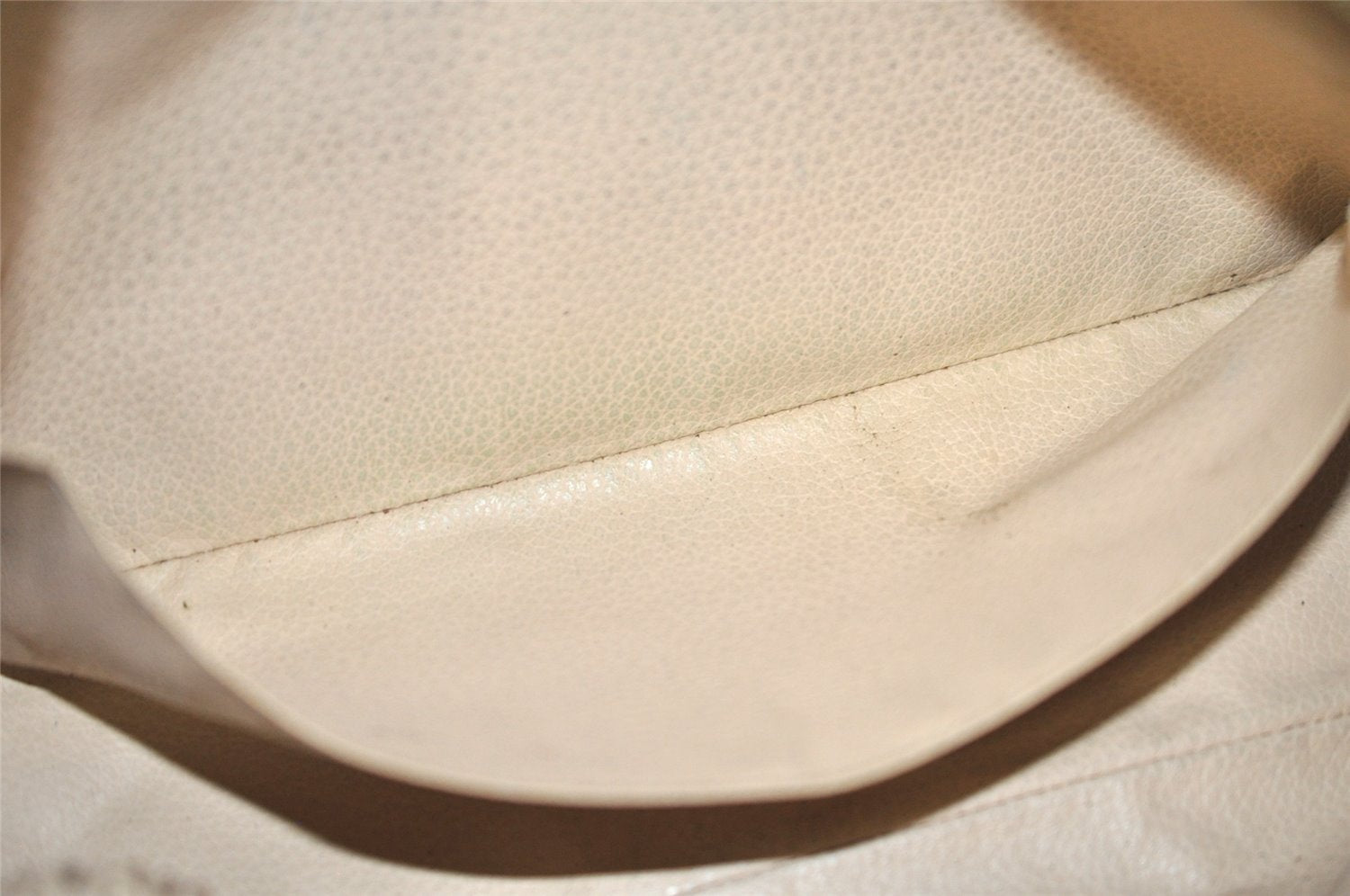 Auth Louis Vuitton Monogram Trousse Toilette 28 Clutch Hand Bag M47522 LV 6327J