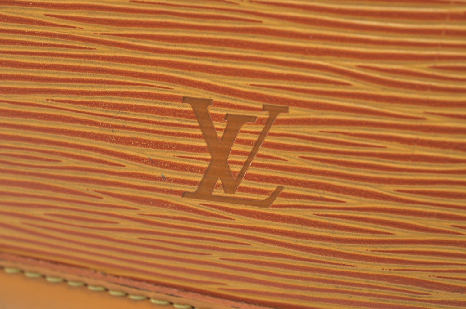 Authentic Louis Vuitton Epi Russac Shoulder Tote Bag Yellow M52289 LV 6329F