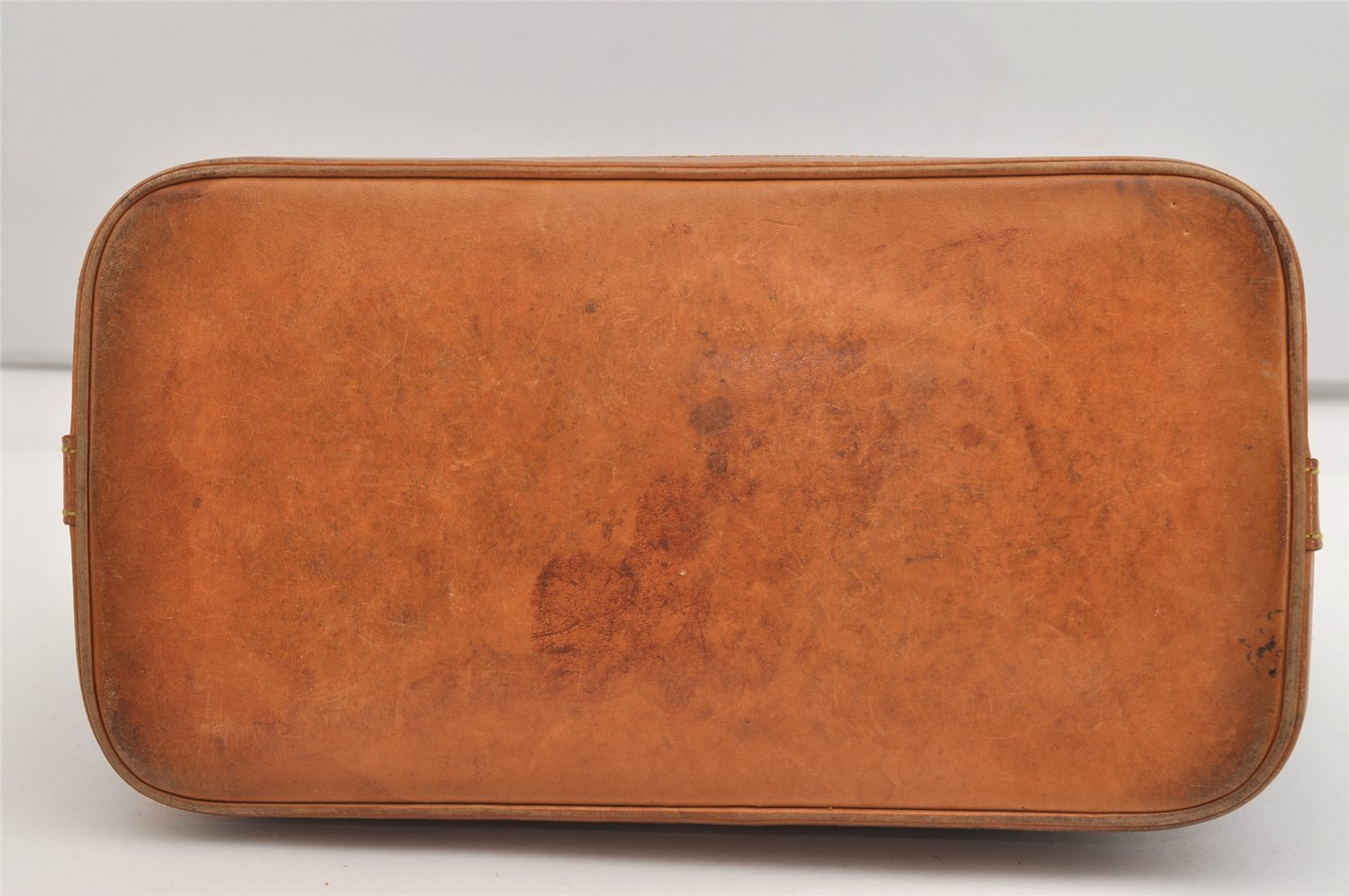 Authentic Louis Vuitton Monogram Alma Hand Bag Purse M51130 LV 6333J