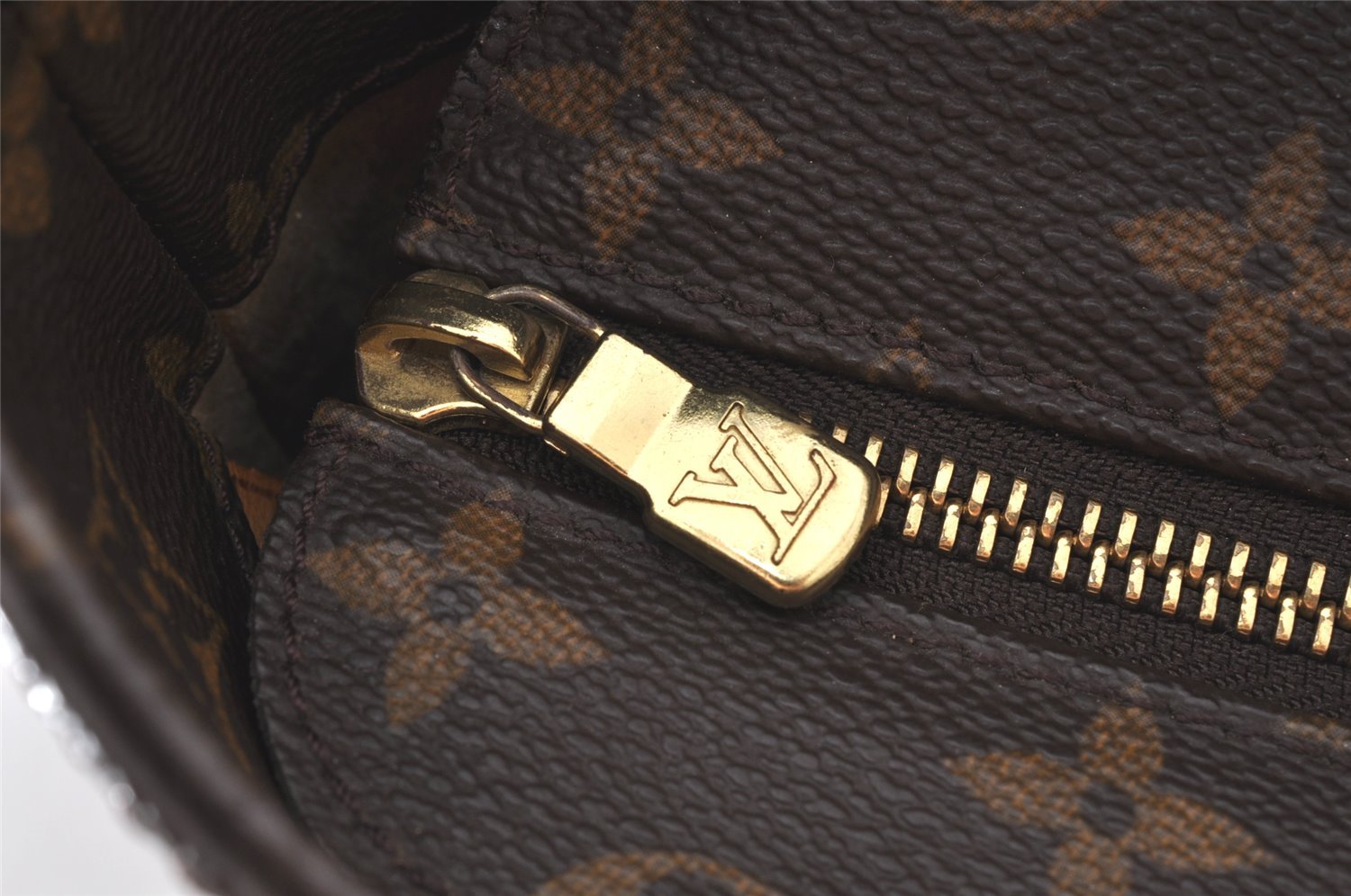 Authentic Louis Vuitton Monogram Luco Shoulder Tote Bag M51155 LV Junk 6333K