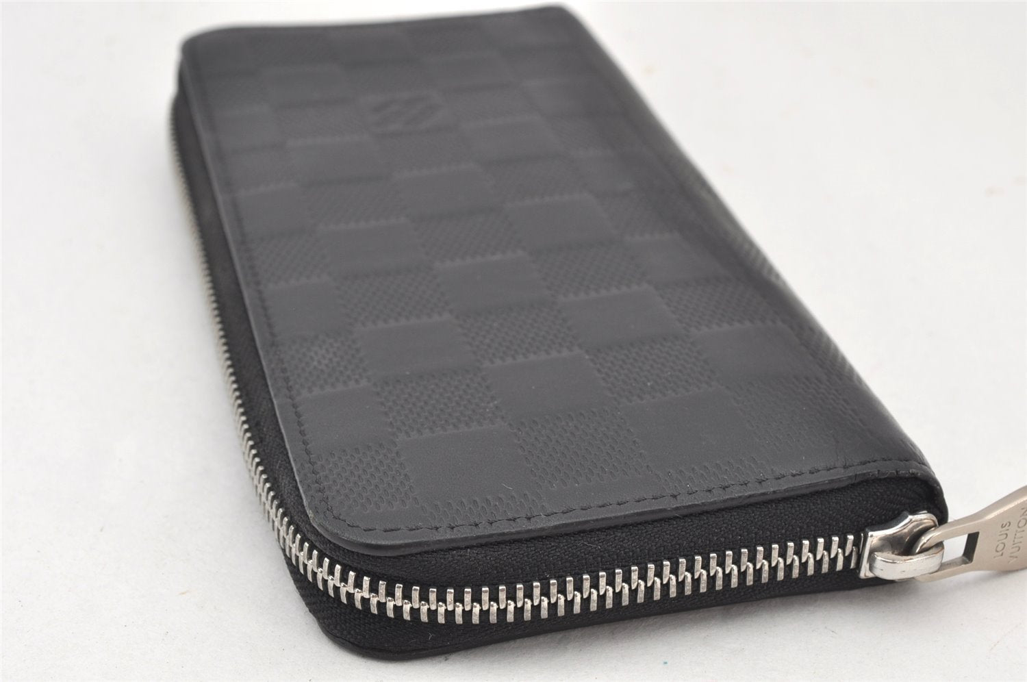 Authentic Louis Vuitton Damier Graphite Portefeuille Vasco N63300 Wallet 6335K