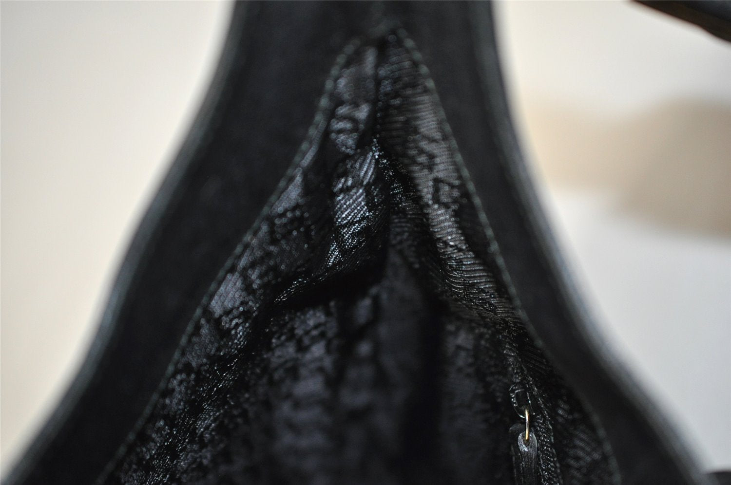 Authentic GUCCI Vintage Shoulder Bag Purse Canvas Leather 0014129 Brown 6337I