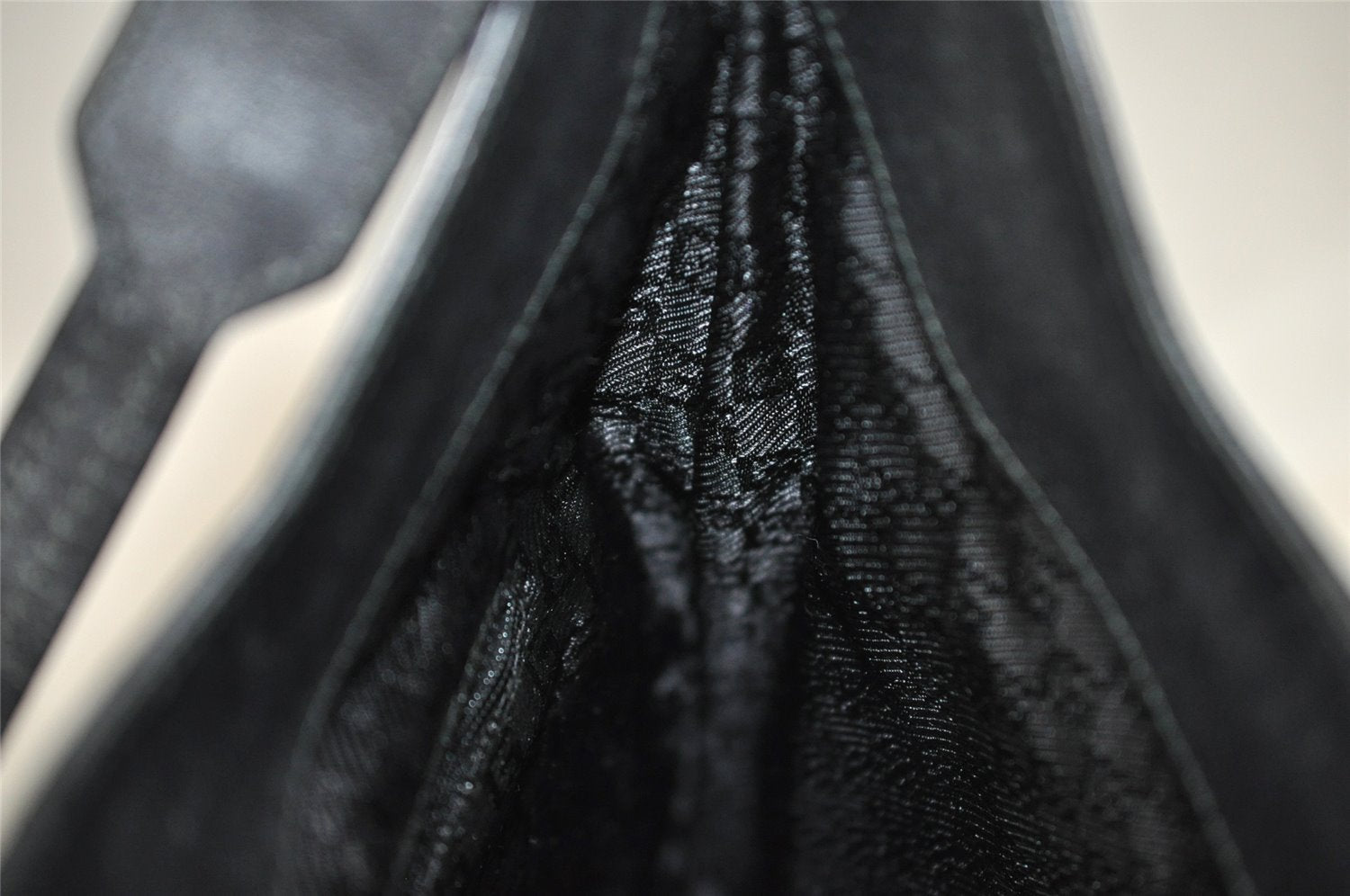 Authentic GUCCI Vintage Shoulder Bag Purse Canvas Leather 0014129 Brown 6337I