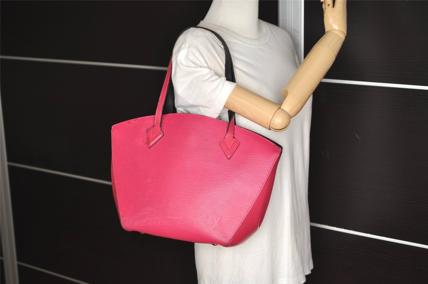 Authentic Louis Vuitton Epi Saint Jacques Shoulder Bag Pink M50044 LV 6337J