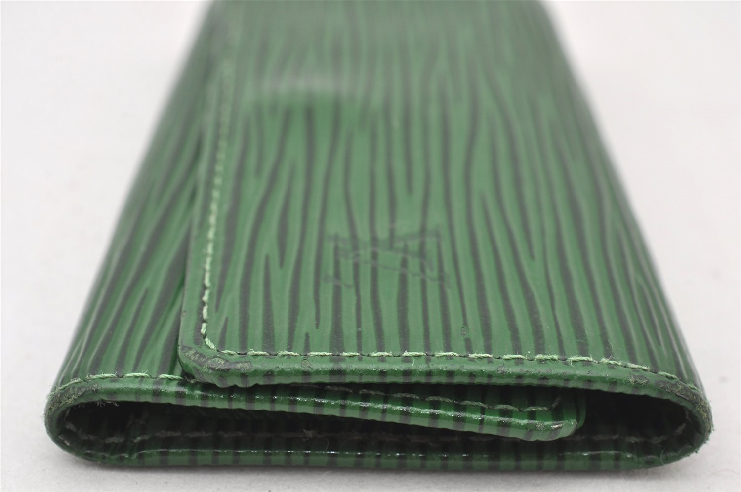Authentic Louis Vuitton Epi Multicles 4 Key Case Green M63824 LV 6343K
