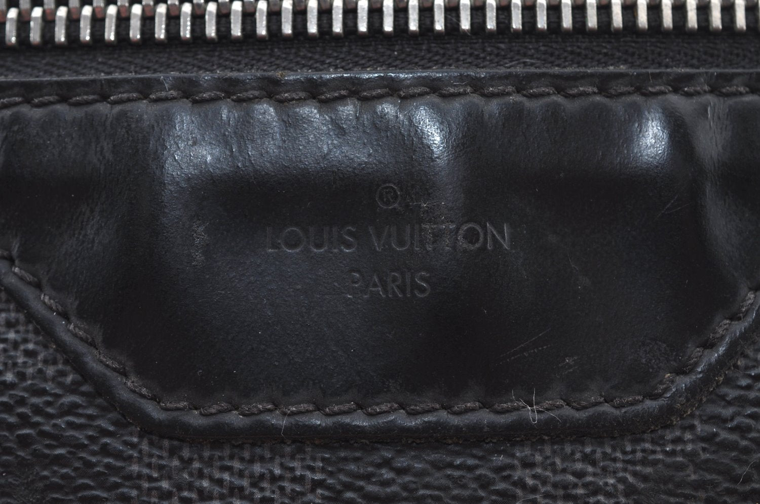 Authentic Louis Vuitton Damier Graphite Tomas Shoulder Cross Bag N58028 LV 6348J