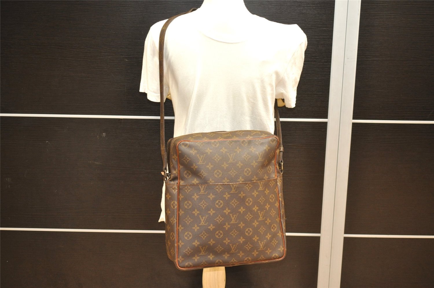 Authentic Louis Vuitton Monogram Marceau Shoulder Cross Body Bag Old Model 6349J