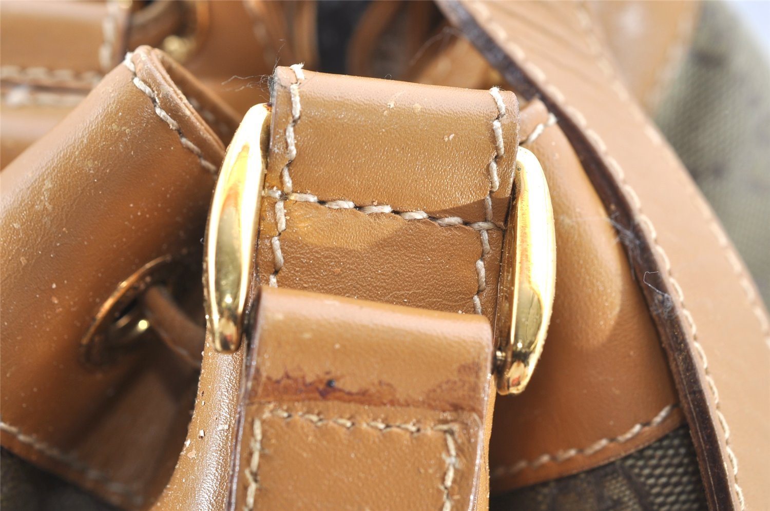 Authentic GUCCI Shoulder Drawstring Bag Purse GG Canvas Leather Beige Junk 6358J