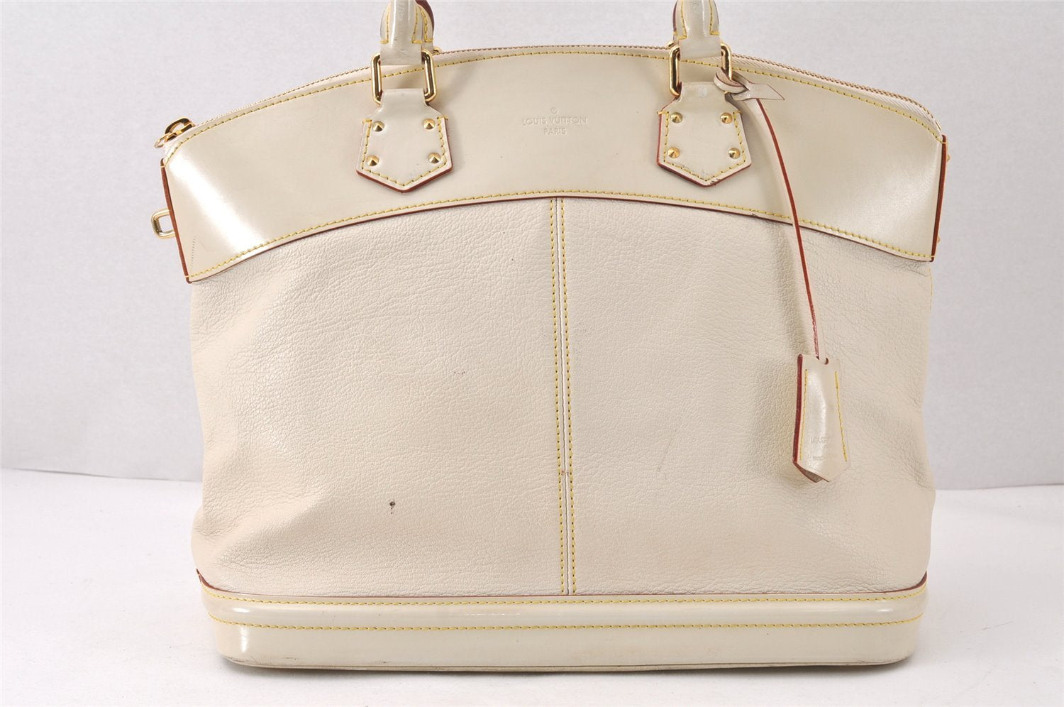 Authentic Louis Vuitton Suhali Lockit MM Hand Bag White M91874 LV 6359K