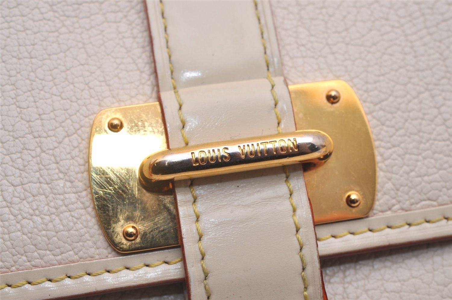 Authentic Louis Vuitton Suhali Portofeuil Le Favori Wallet White M95646 LV 6360J