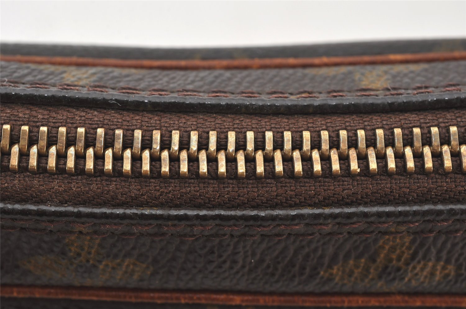 Authentic Louis Vuitton Monogram Marly Dragonne GM M51825 Clutch Hand Bag 6361K