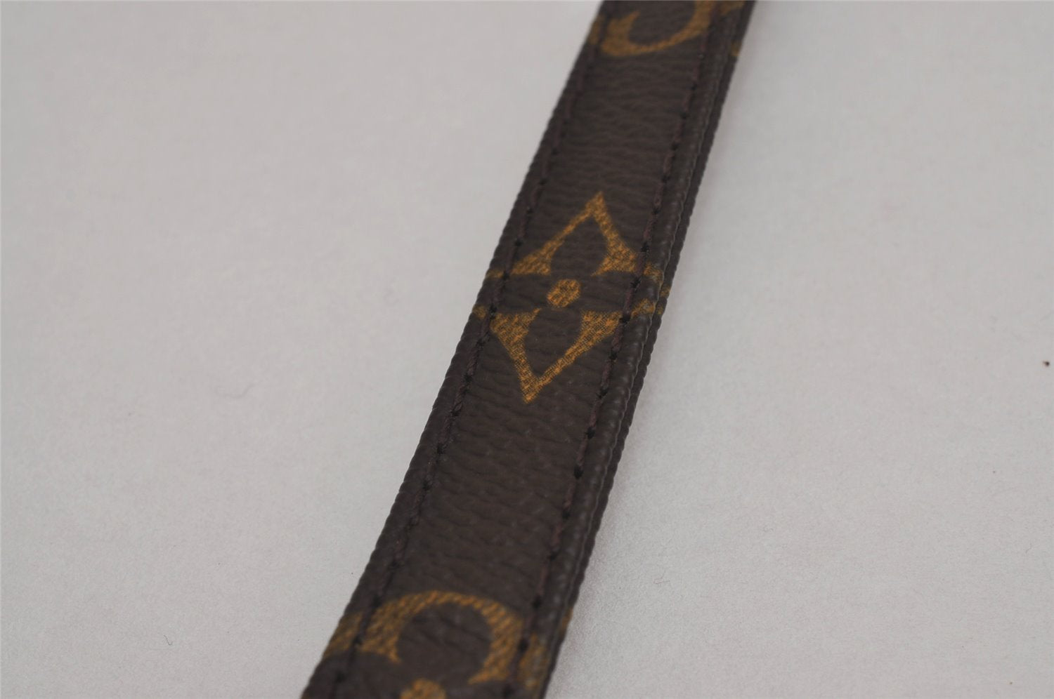 Authentic Louis Vuitton Monogram Shoulder Strap 46.7