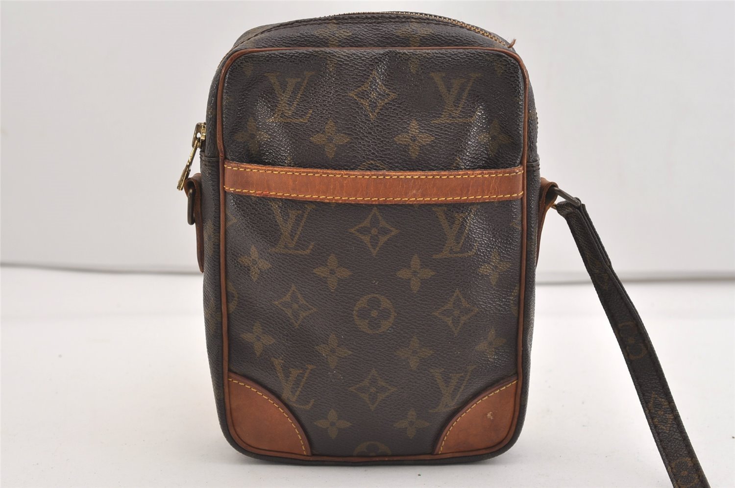 Authentic Louis Vuitton Monogram Danube Shoulder Cross Bag M45266 Junk 6375J