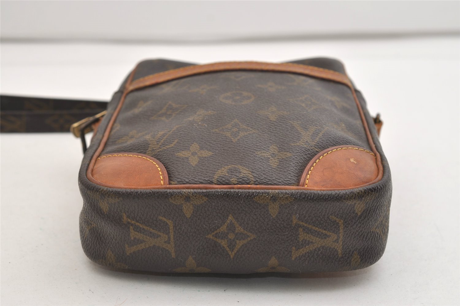 Authentic Louis Vuitton Monogram Danube Shoulder Cross Bag M45266 Junk 6375J