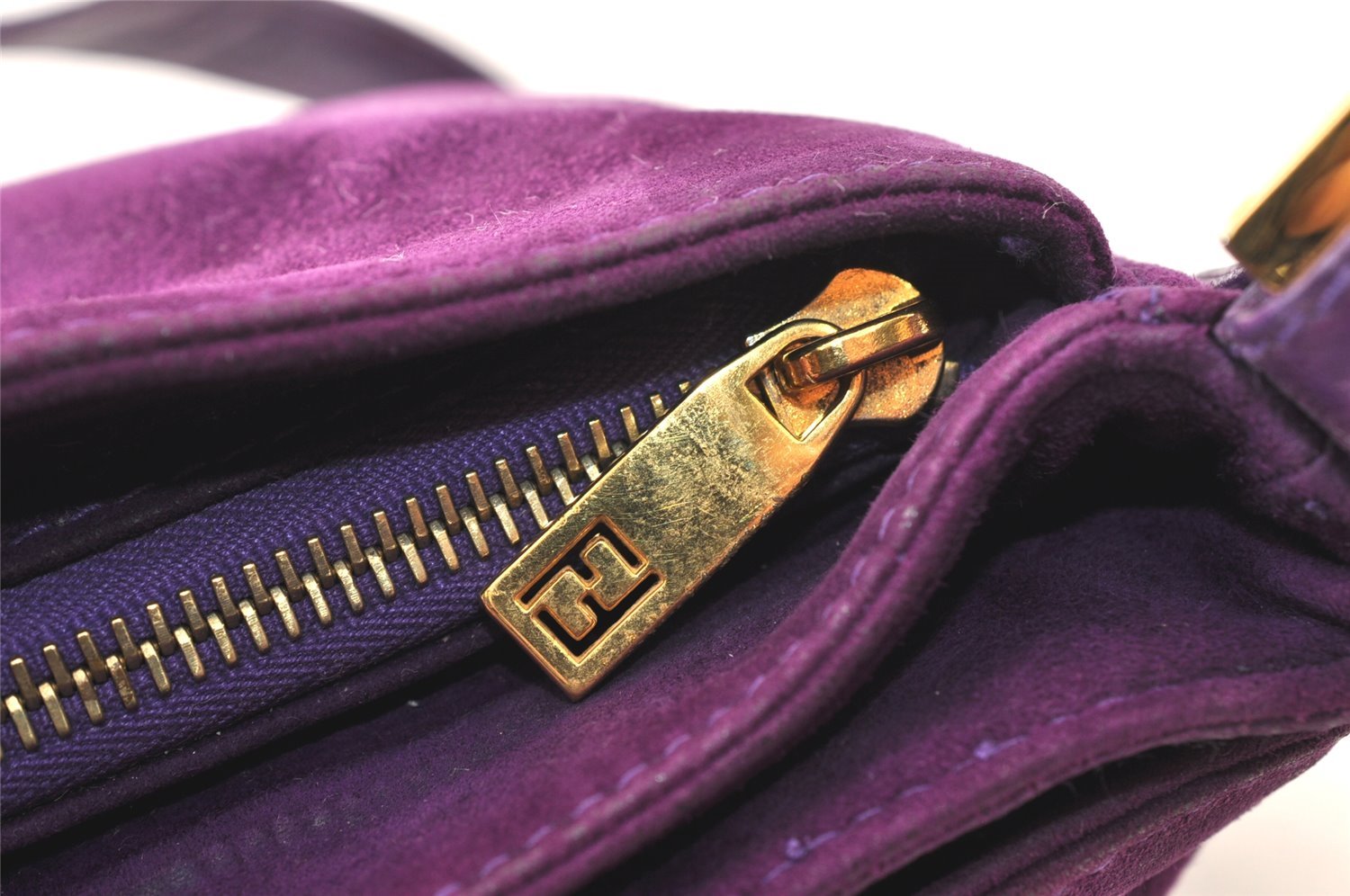 Authentic FENDI Vintage Shoulder Hand Bag Purse Suede Leather Purple 6378K