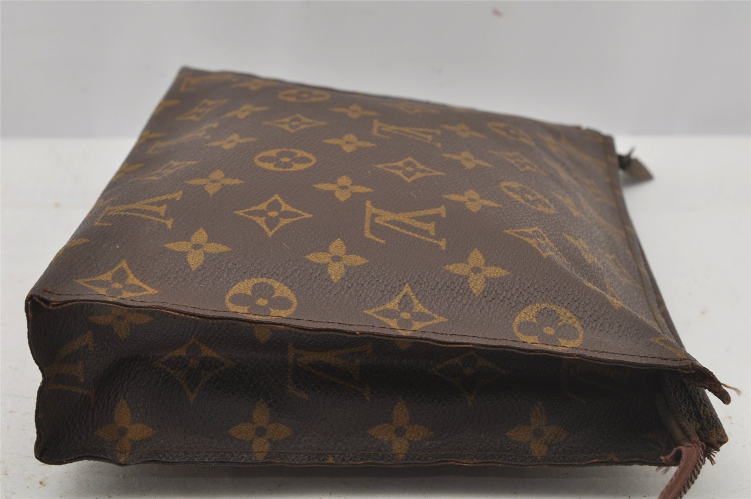 Auth Louis Vuitton Monogram Poche Toilette 26 Cosmetics Pouch Old Model LV 6379J