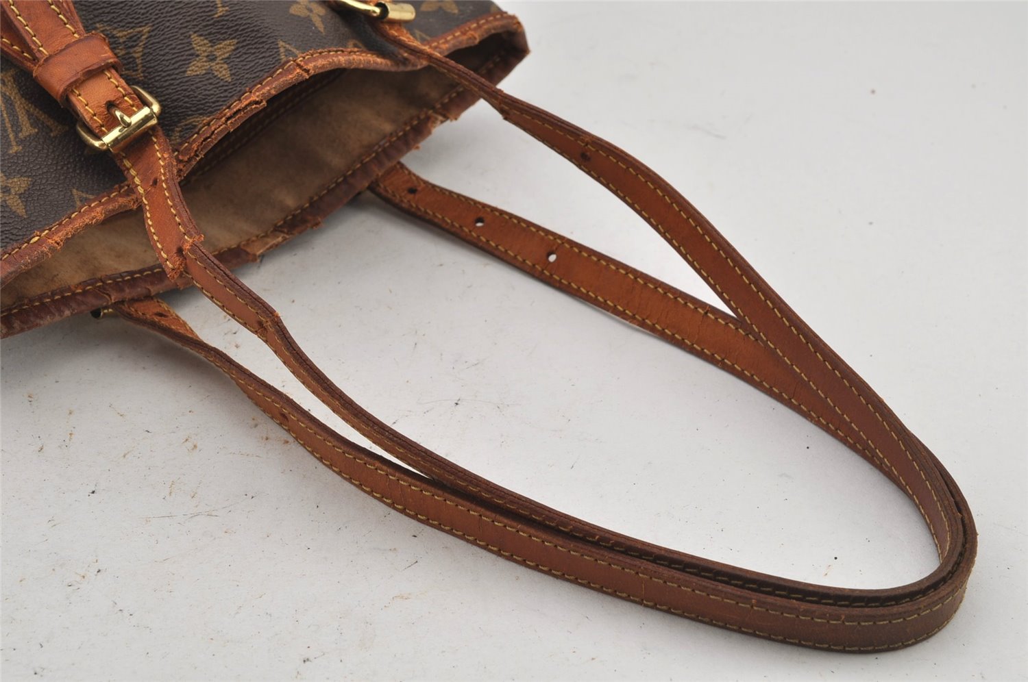 Authentic Louis Vuitton Monogram Bucket PM Shoulder Tote Bag M42238 Junk 6383J