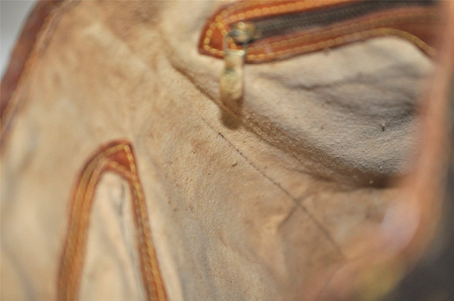 Authentic Louis Vuitton Monogram Bucket PM Shoulder Tote Bag M42238 Junk 6383J