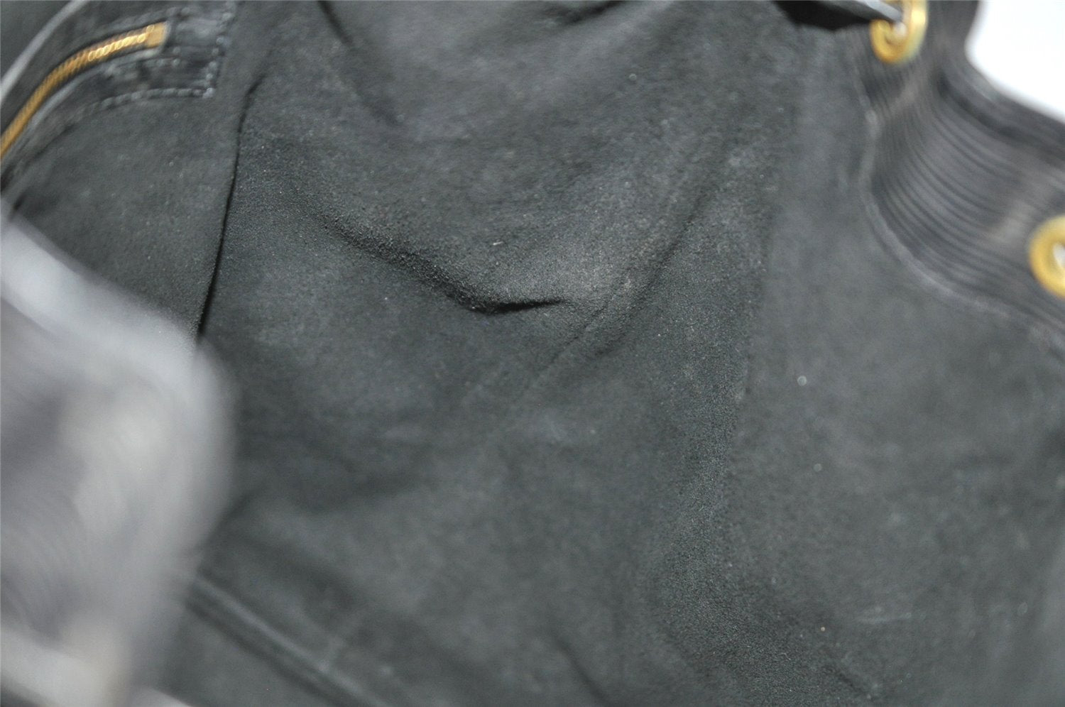 Authentic Louis Vuitton Epi Noe Shoulder Drawstring Bag Black M59002 LV 6386I