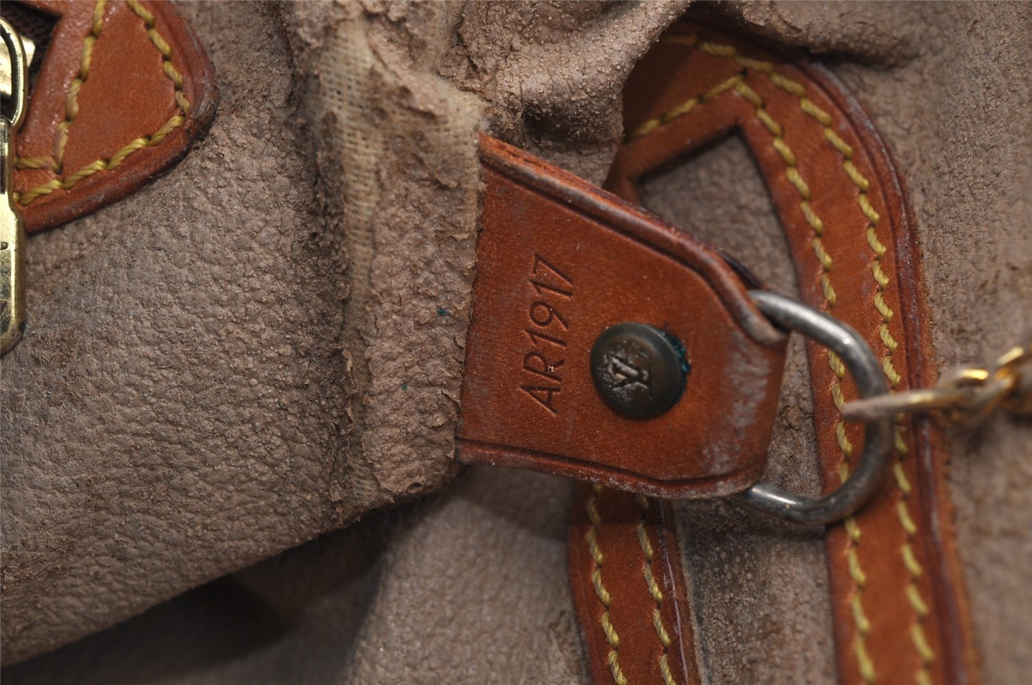 Authentic Louis Vuitton Monogram Bucket PM Shoulder Tote Bag M42238 Junk 6387I