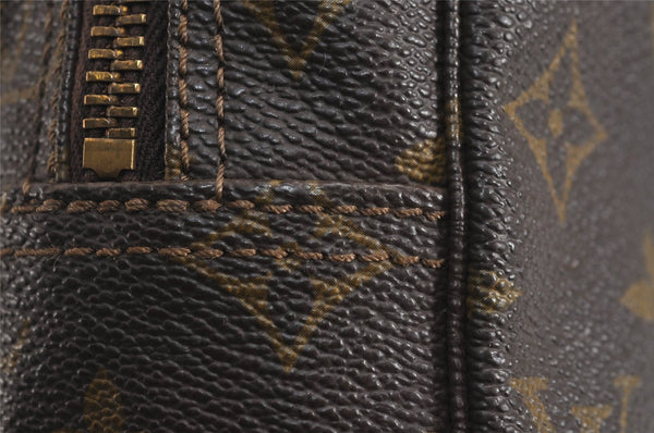 Auth Louis Vuitton Monogram Trousse Toilette 28 Clutch Hand Bag Old Model 6388J