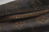 Auth Louis Vuitton Monogram Trousse Toilette 28 Clutch Hand Bag Old Model 6388J