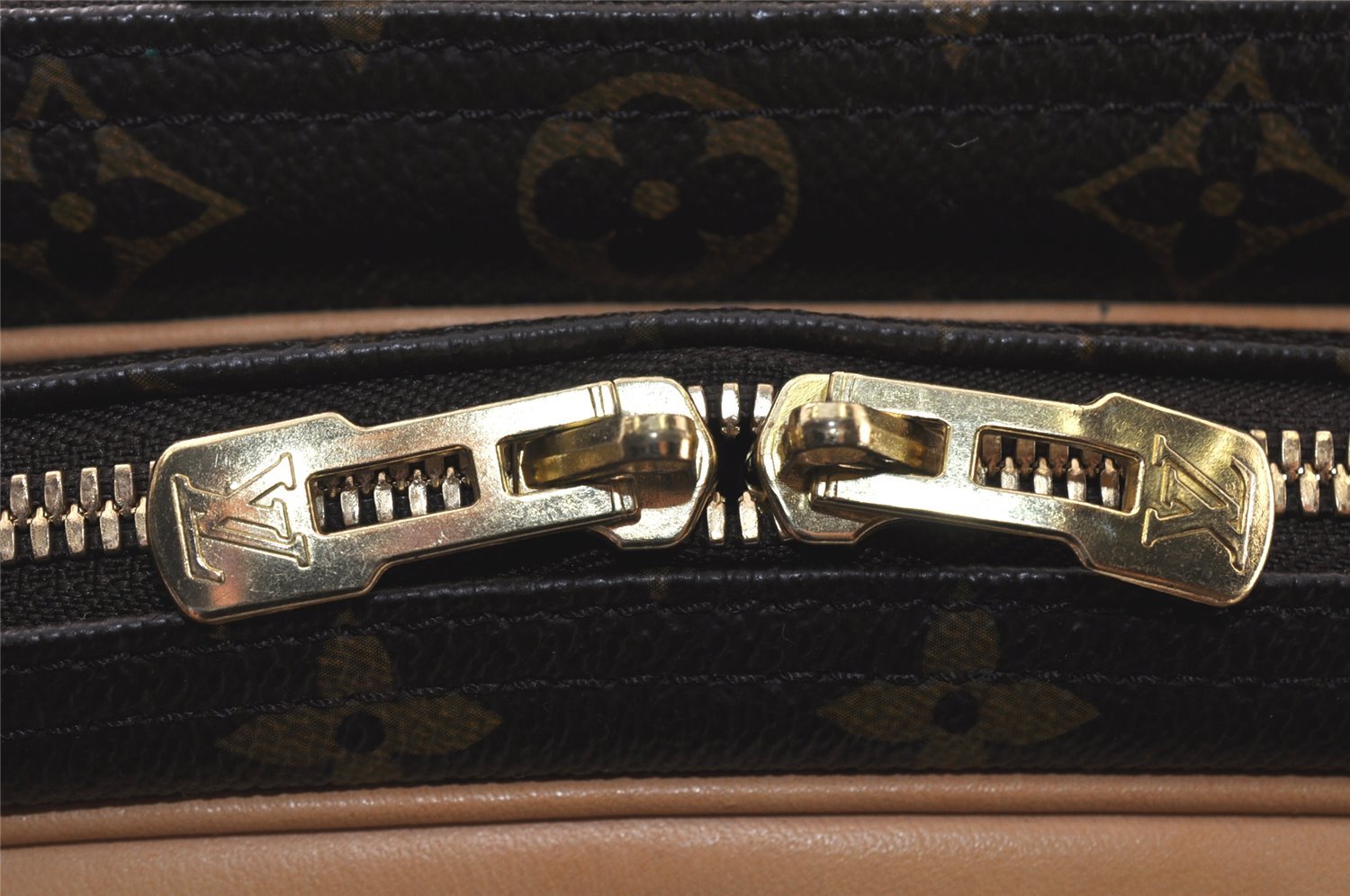 Authentic Louis Vuitton Monogram Alize 24 Heures Boston Hand Bag M41399 LV 6388K