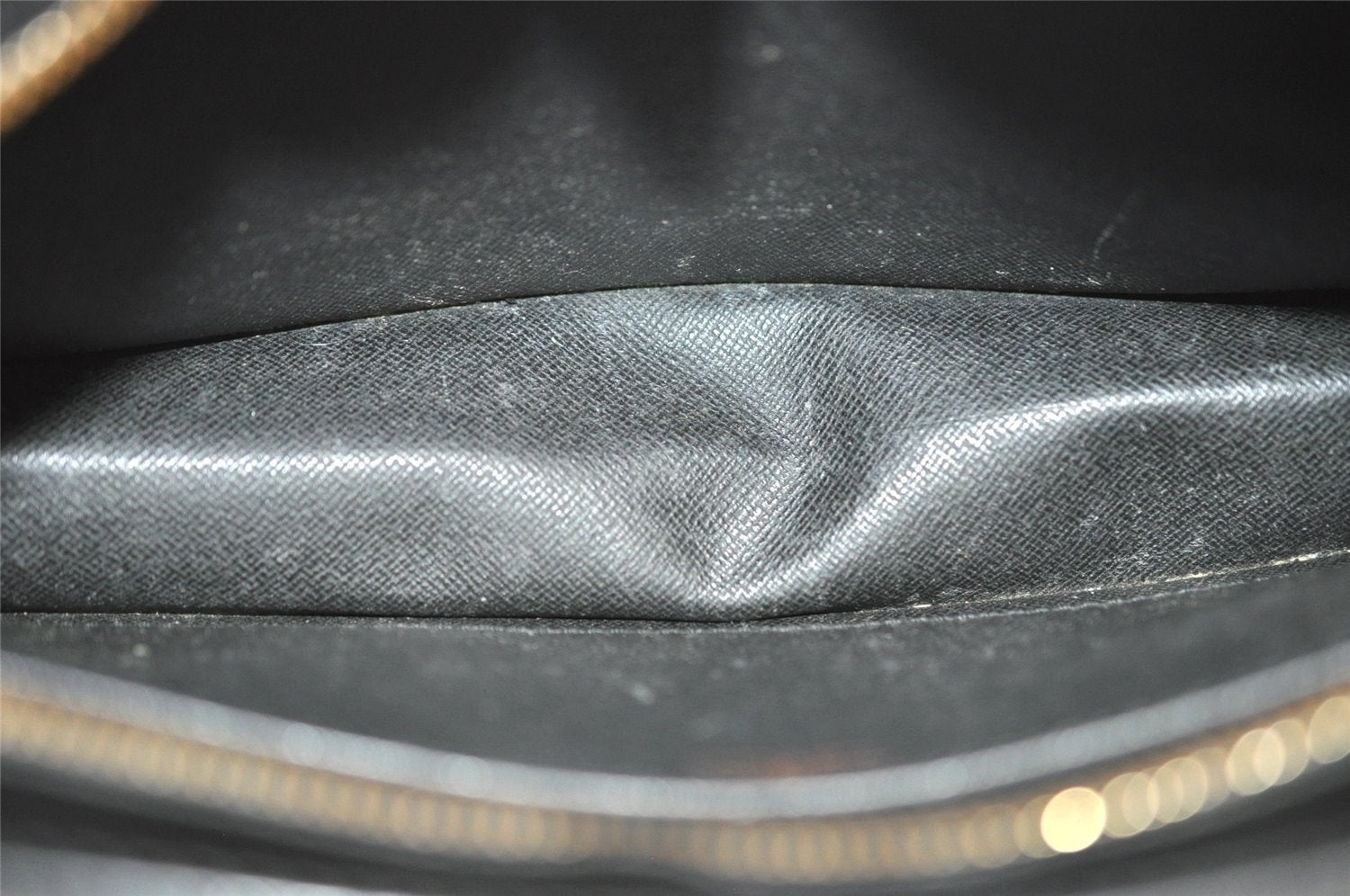 Authentic Louis Vuitton Epi Pochette Homme Clutch Hand Bag Black M52522 LV 6391I