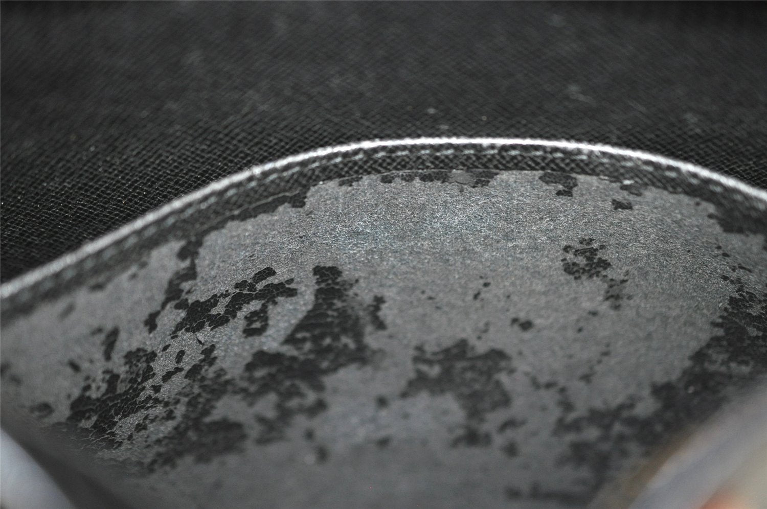 Authentic Louis Vuitton Epi Pochette Homme Clutch Hand Bag Black M52522 LV 6391I