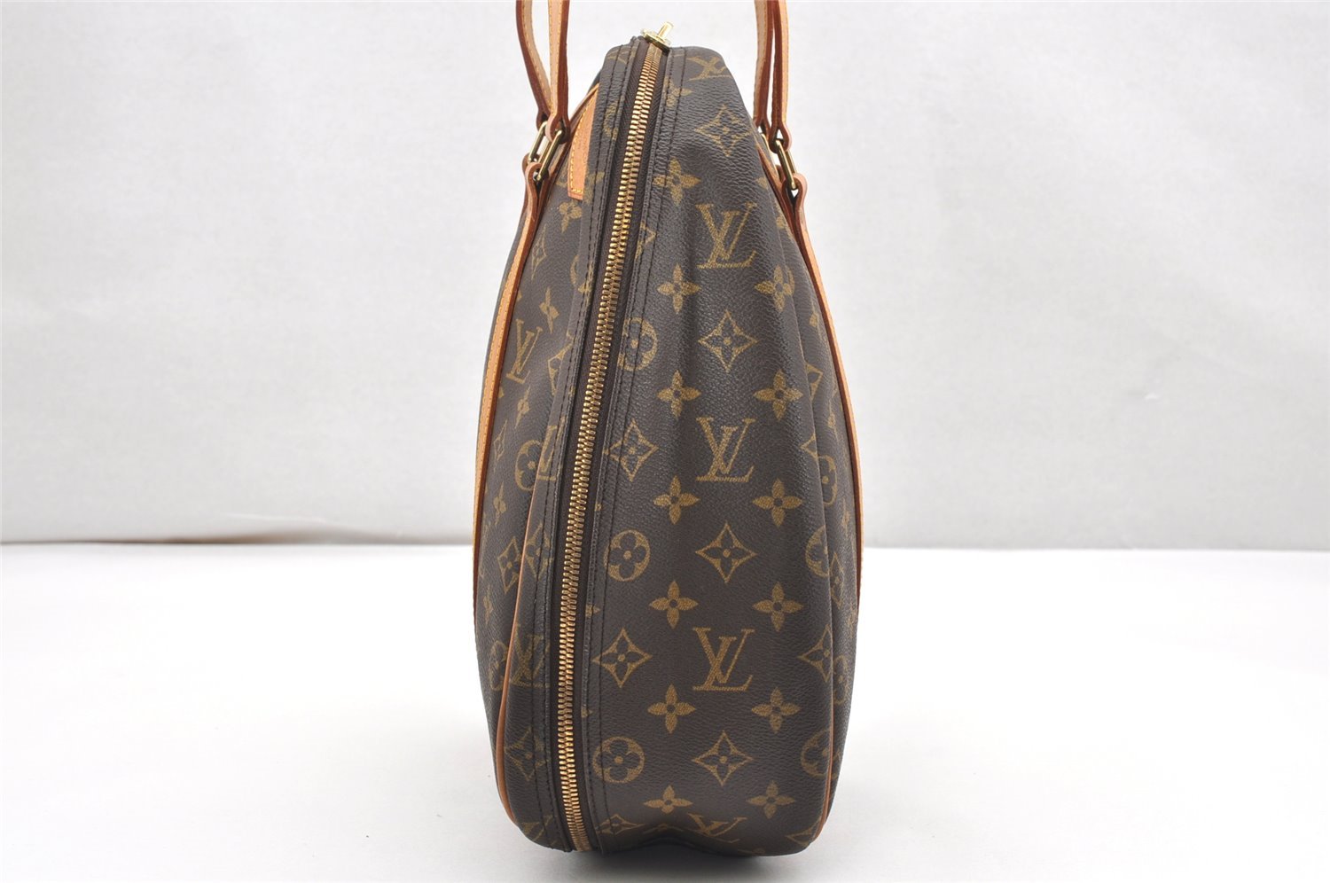 Authentic Louis Vuitton Monogram Excursion Golf Cup 1993 JAPAN Hand Bag LV 6391K