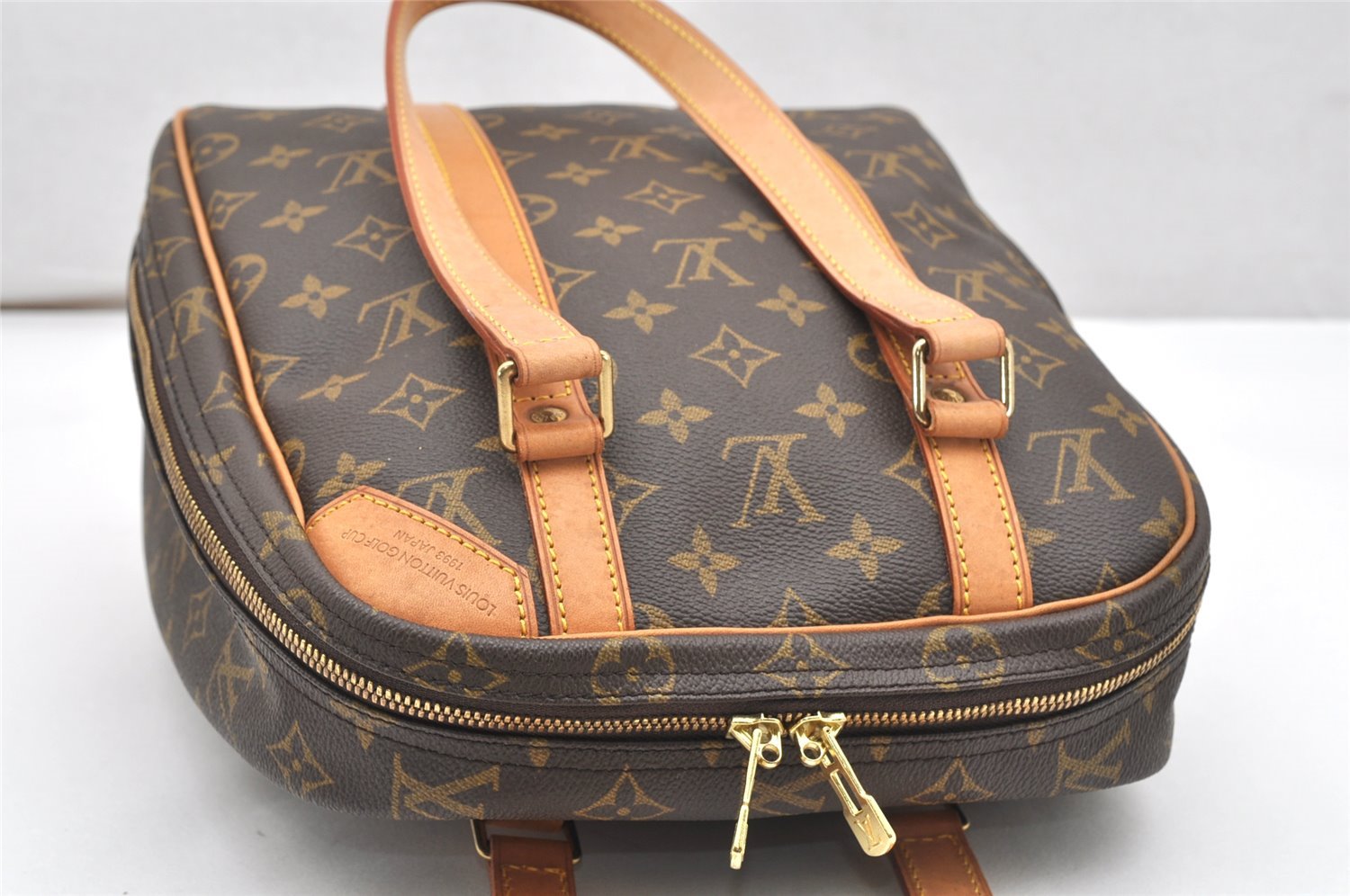 Authentic Louis Vuitton Monogram Excursion Golf Cup 1993 JAPAN Hand Bag LV 6391K