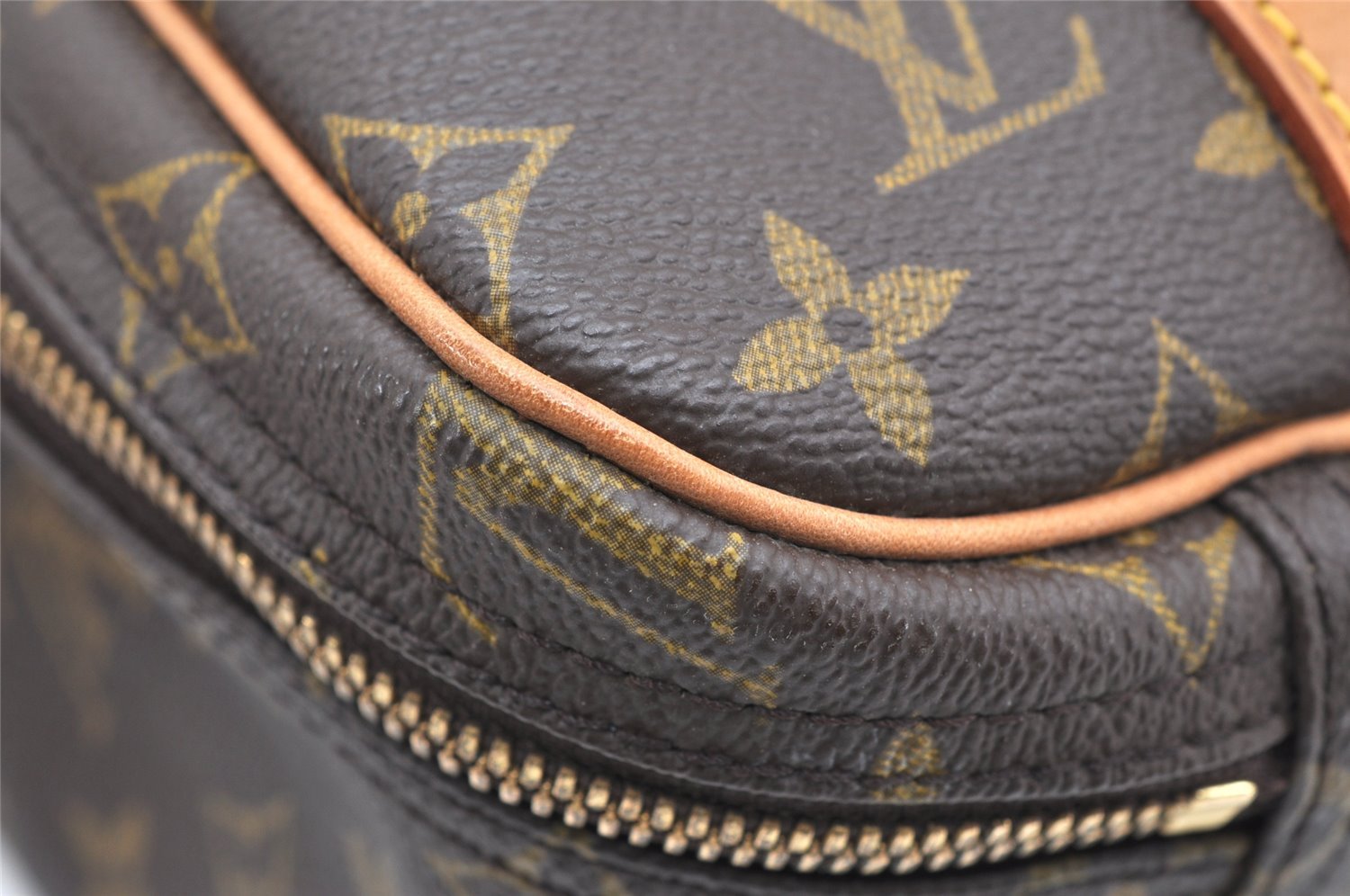Authentic Louis Vuitton Monogram Excursion Golf Cup 1993 JAPAN Hand Bag LV 6391K