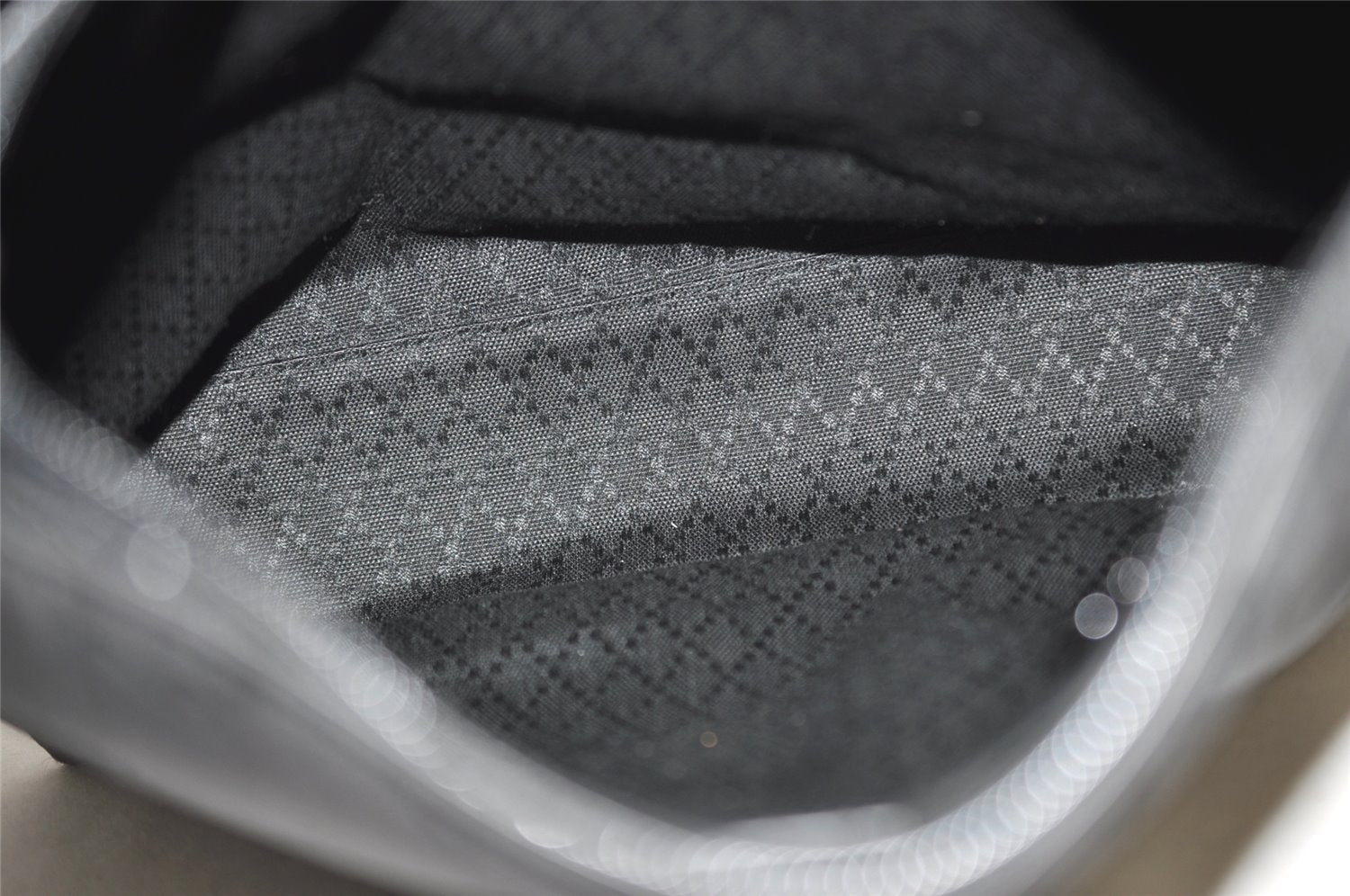 Authentic GUCCI Vintage Shoulder Hand Bag Purse GG Nylon Leather Black 6394J